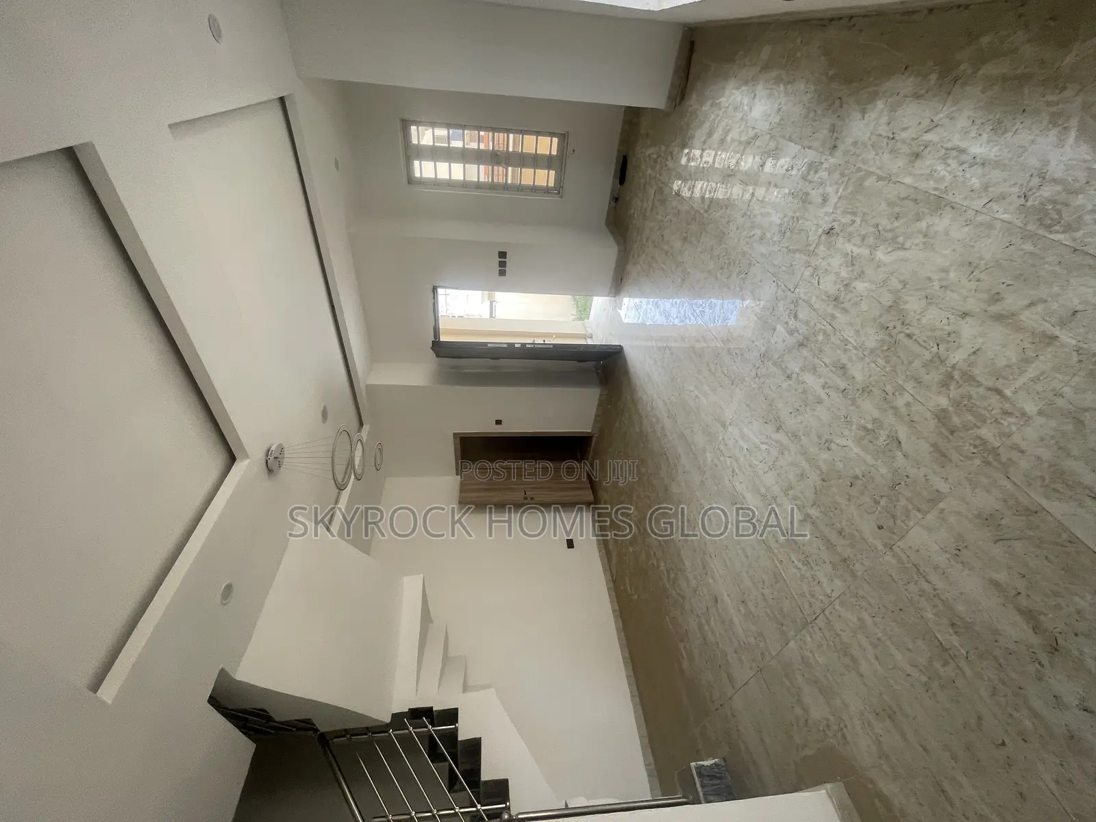 4bdrm Duplex in Ikota for rent