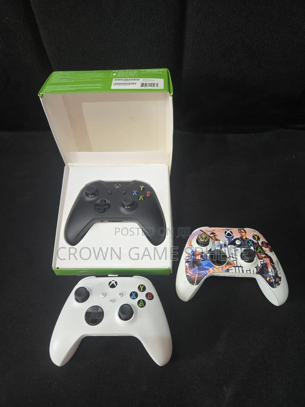 Xbox Series S and X Controllers Can Work for Any Xbox