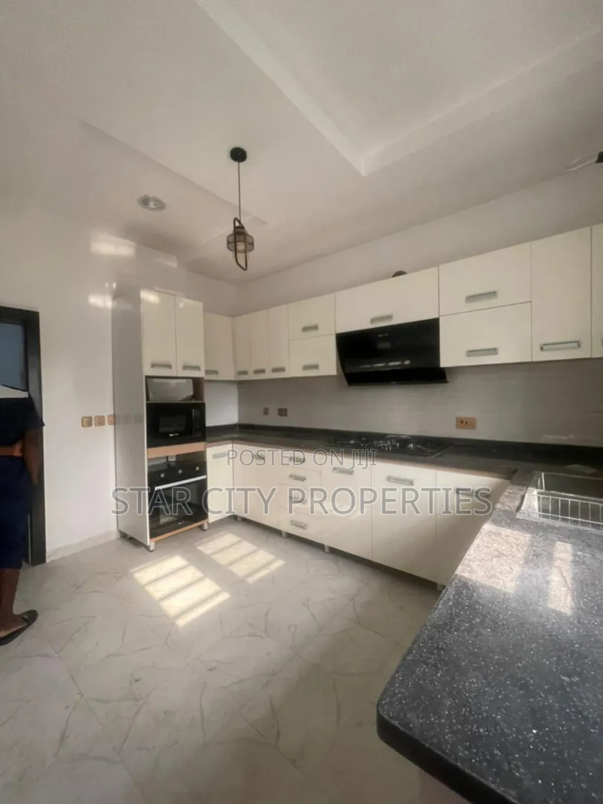 4bdrm Townhouse / Terrace in Ikeja Lagos for rent
