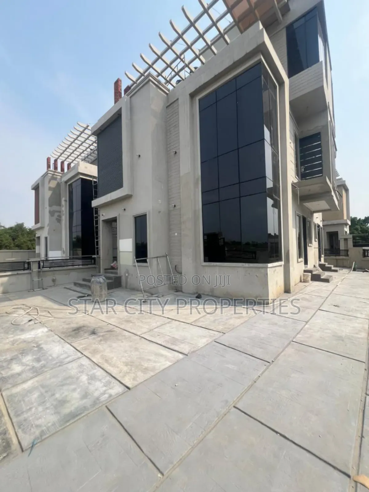 4bdrm Duplex in Surulere Lagos for sale