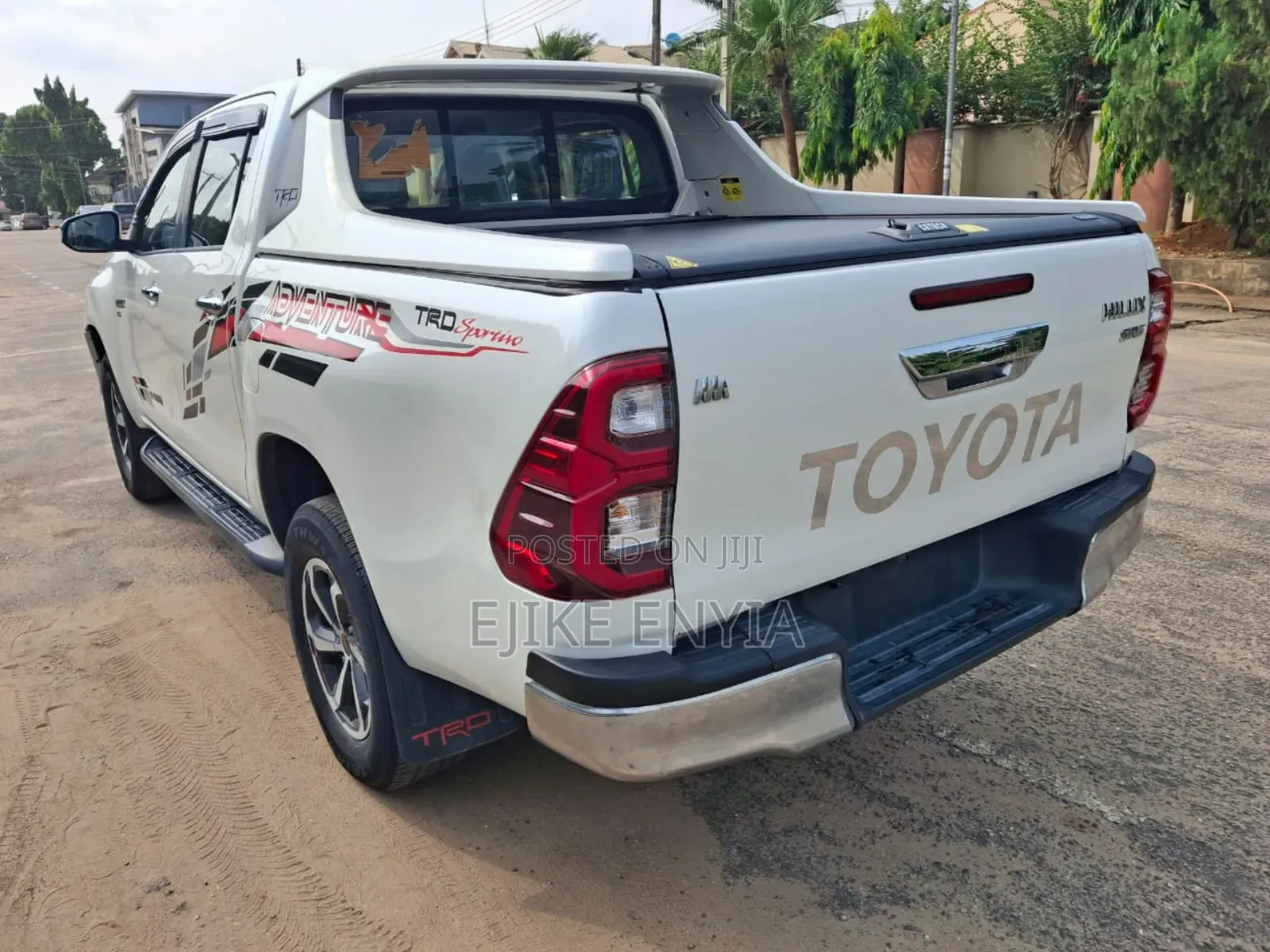 Toyota Hilux SR5 4x4 2019 White