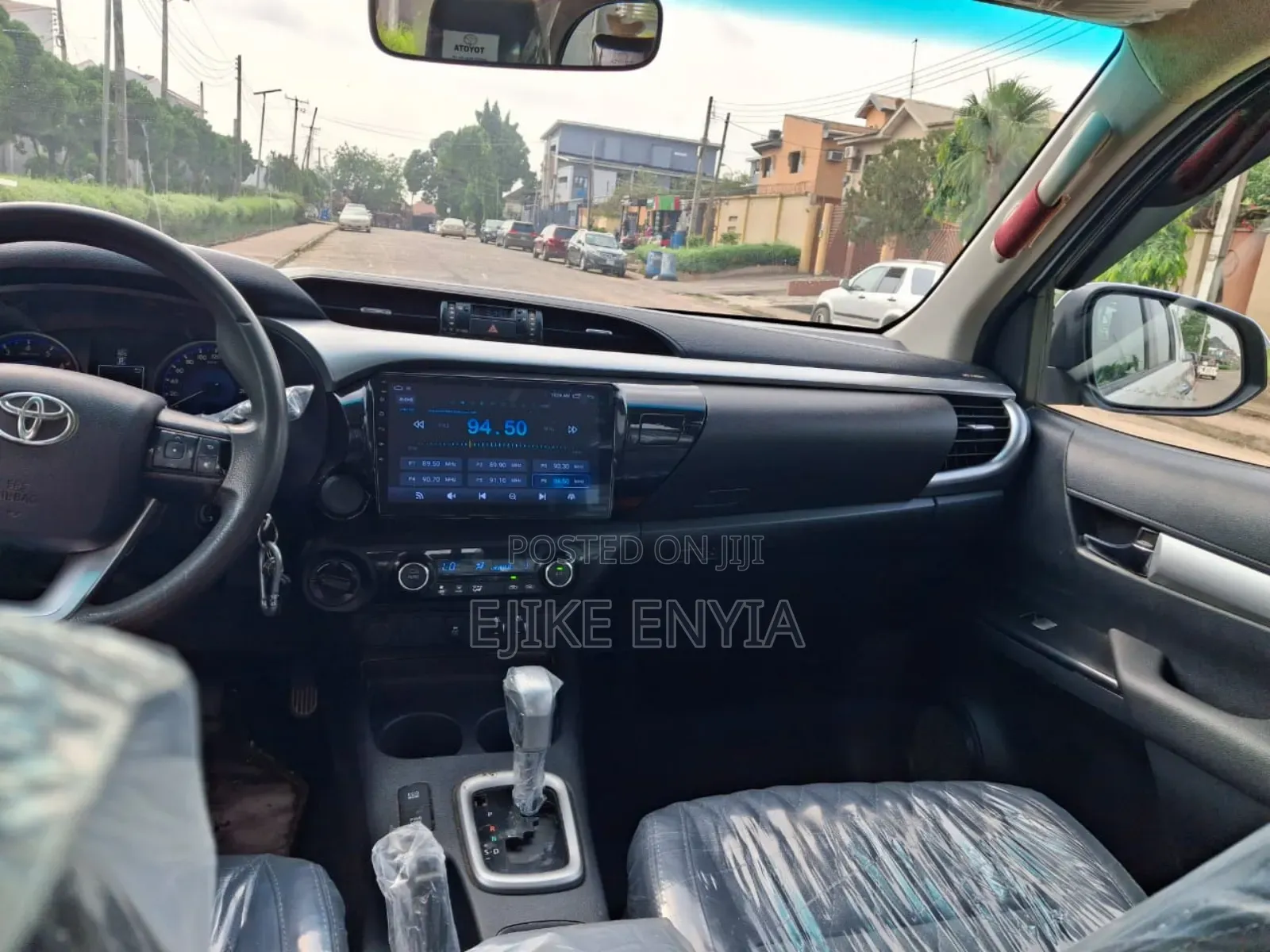 Toyota Hilux SR5 4x4 2019 White