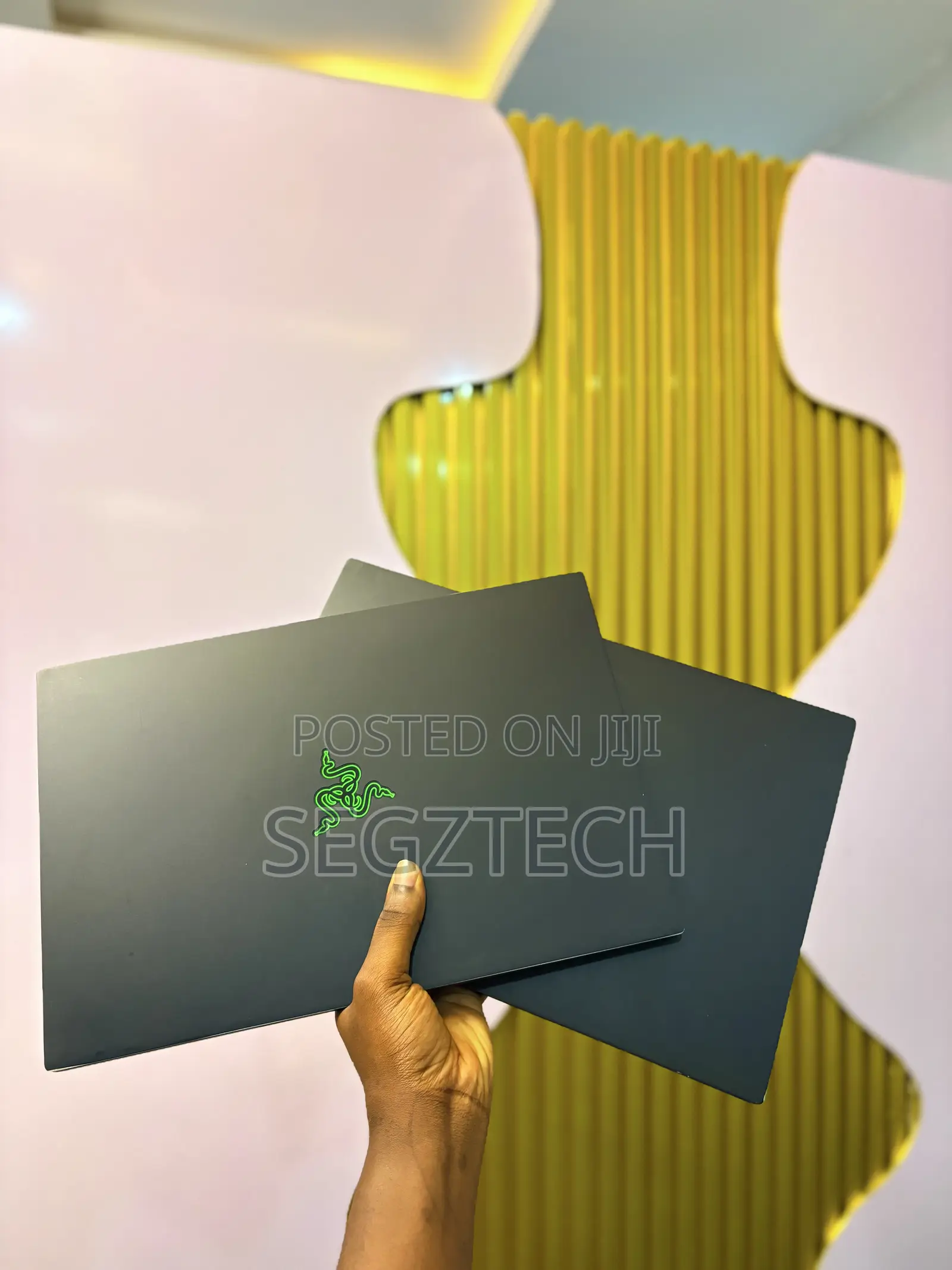 Laptop Razer Blade Advanced 16GB Intel Core i7 SSD 512GB