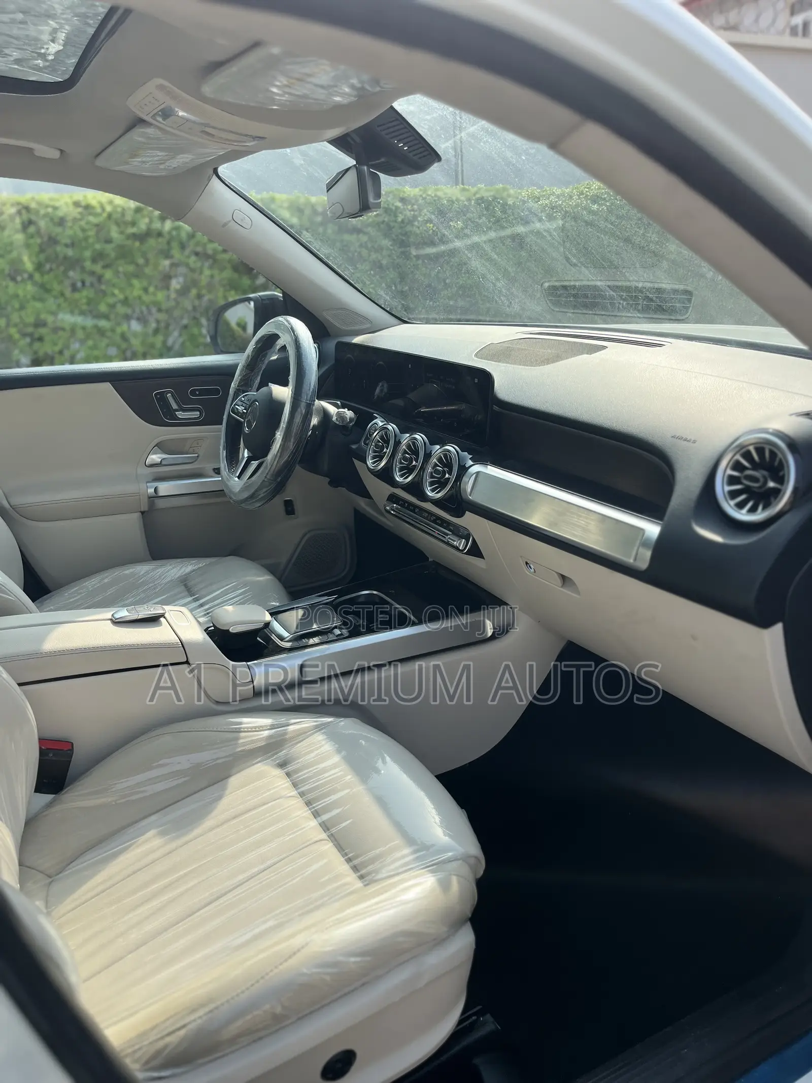 Mercedes-Benz GLB-Class GLB 250 4MATIC 2023 White