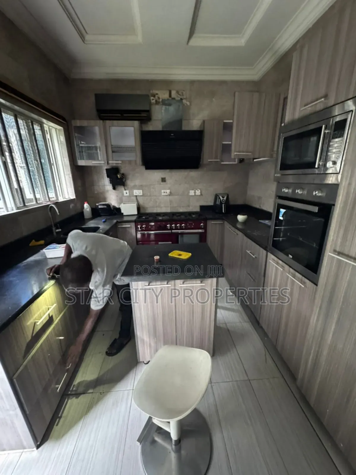 4bdrm Duplex in Opebi Ikeja for rent