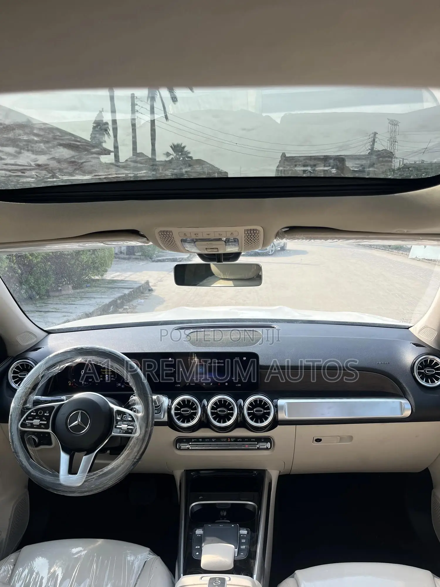 Mercedes-Benz GLB-Class GLB 250 4MATIC 2023 White