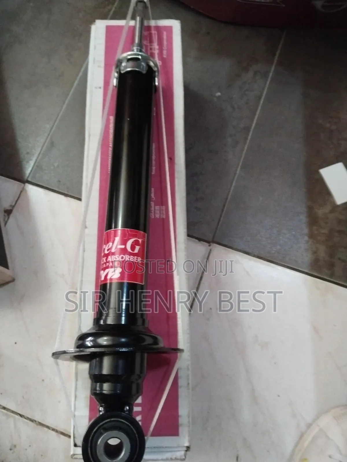 Rear  Kyb Shocks Absorbers With Sensor Lexus Is 250 .2006/2013