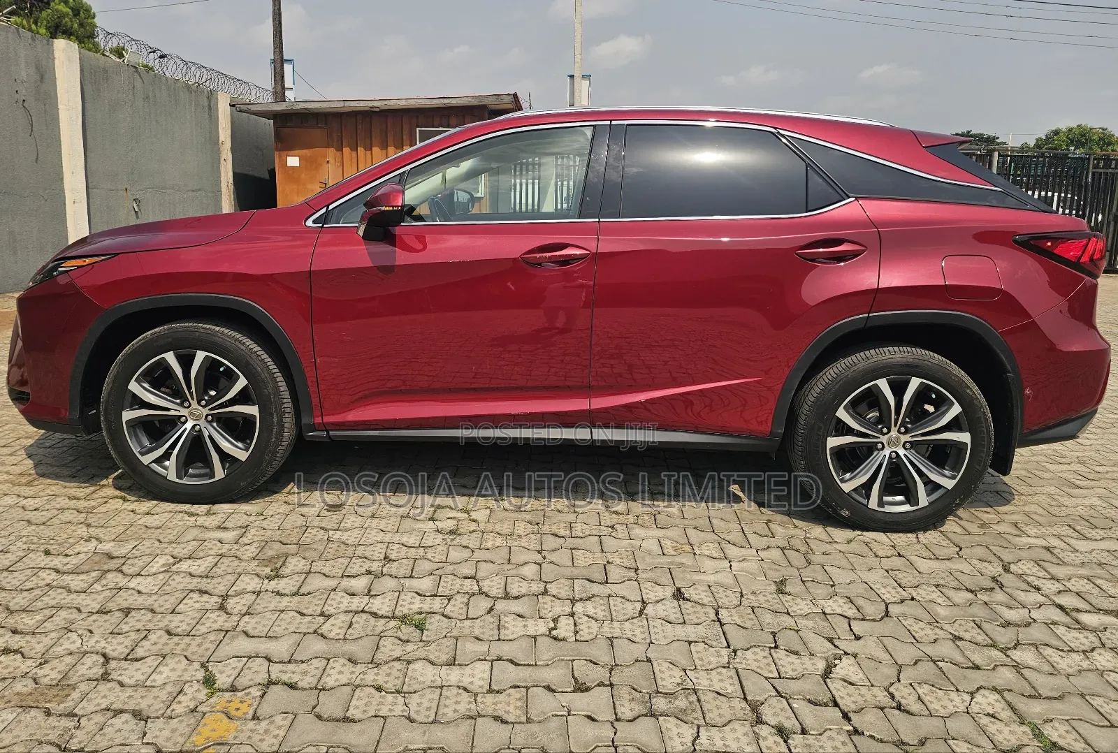 Lexus RX 350 FWD 2017 Red