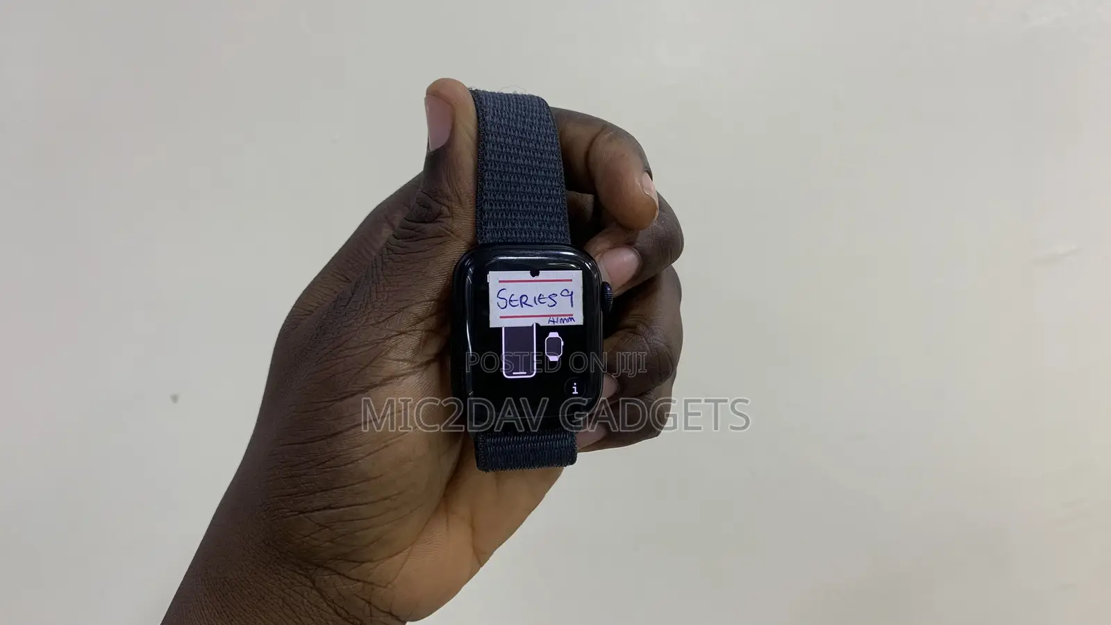 Apple Series 9