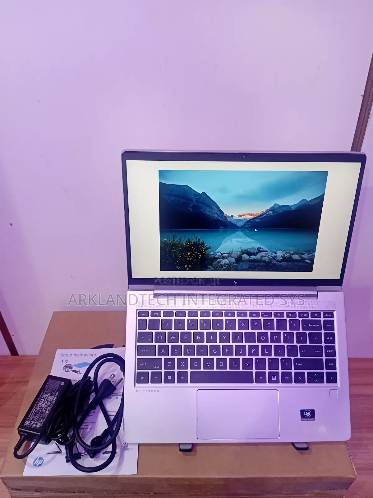 New Laptop HP EliteBook 640 G10 16GB AMD Ryzen 5 SSD 512GB