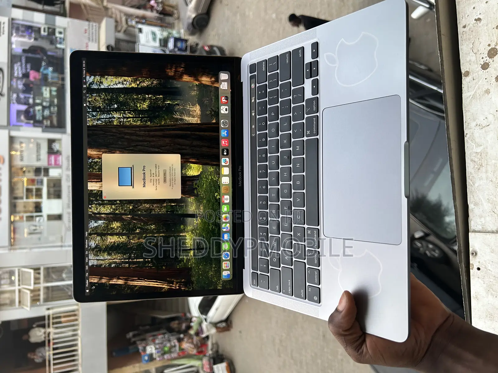 Laptop Apple MacBook Pro 2020 M1 8GB Apple M1 SSD 256GB
