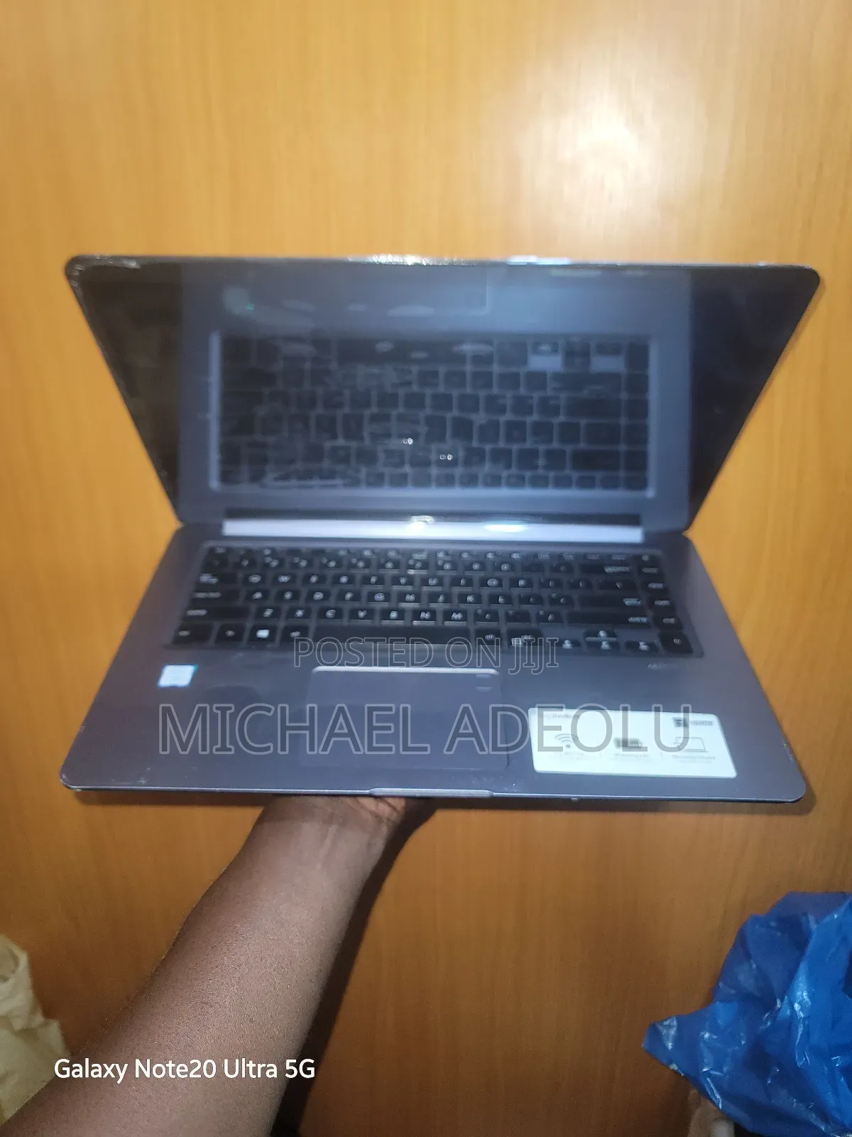 Laptop Asus VivoBook F512DA 8GB Intel Core i5 HDD 1T