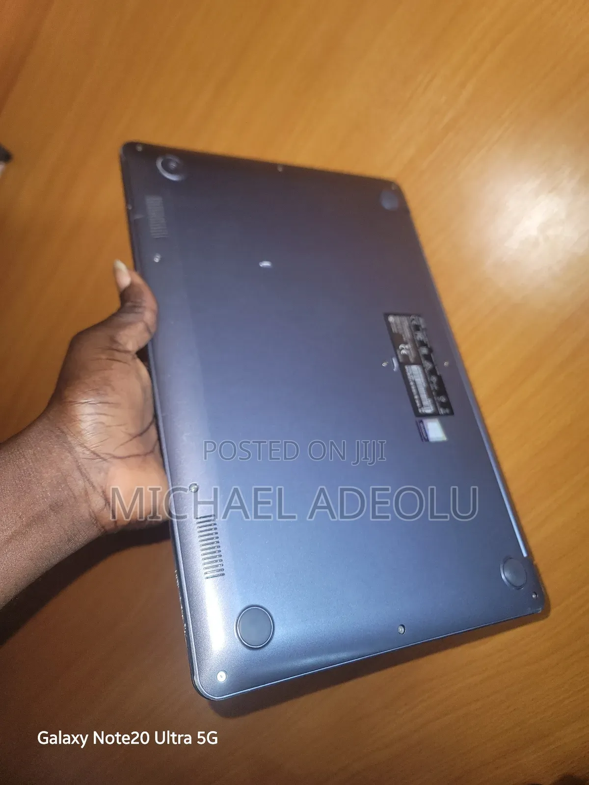 Laptop Asus VivoBook F512DA 8GB Intel Core i5 HDD 1T