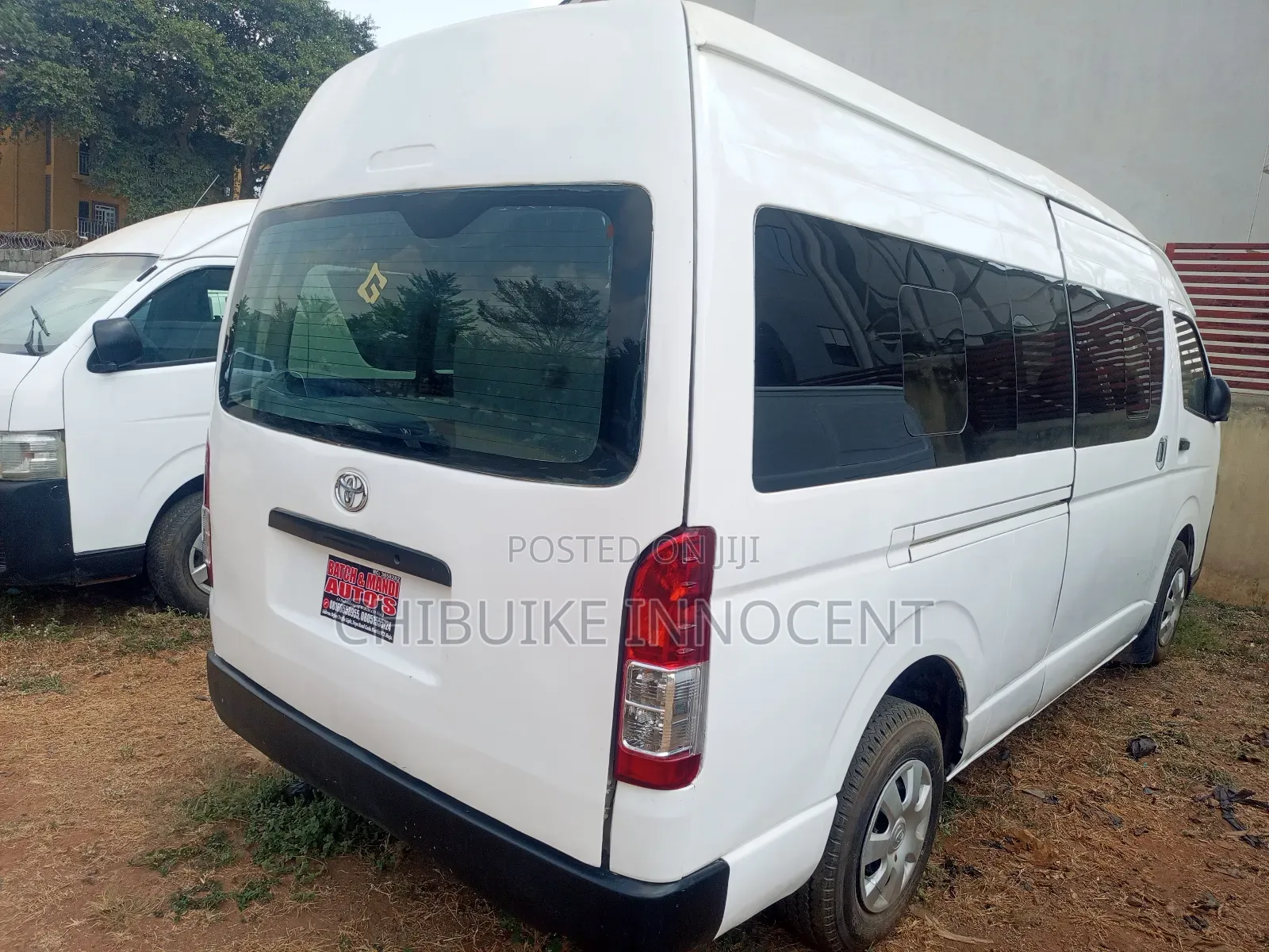 Toyota HiAce 2012 White