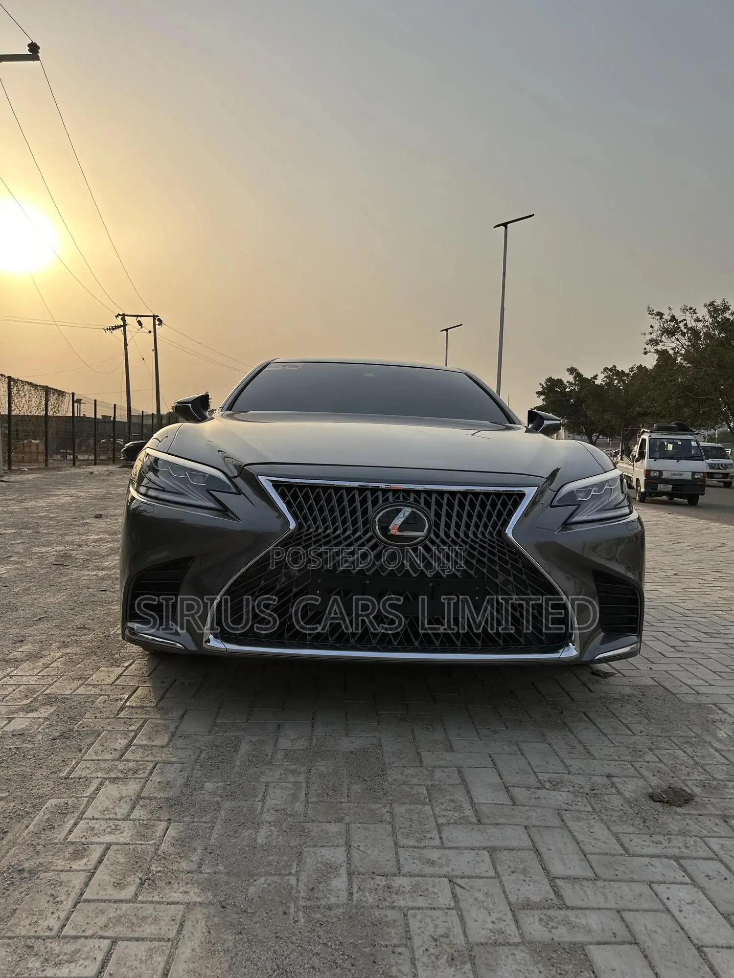 Lexus LS 500 AWD 2018 Gray