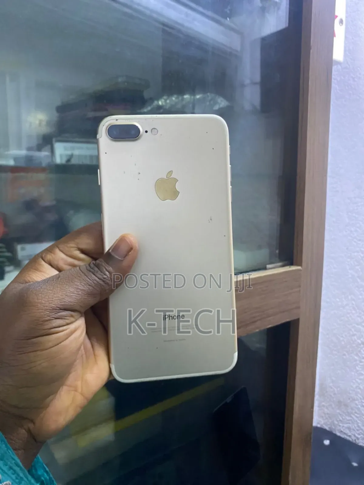 Apple iPhone 7 Plus 128 GB Gold