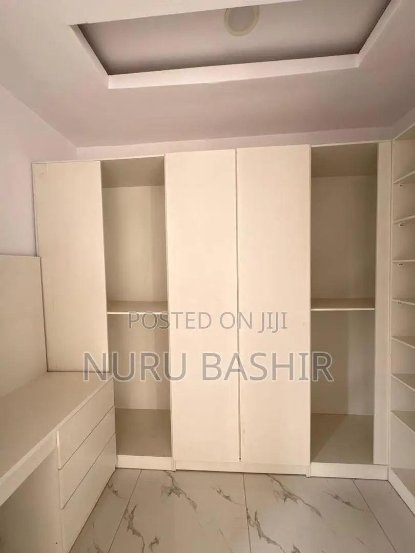 5bdrm Duplex in Kolapo Ishola Akobo, for sale