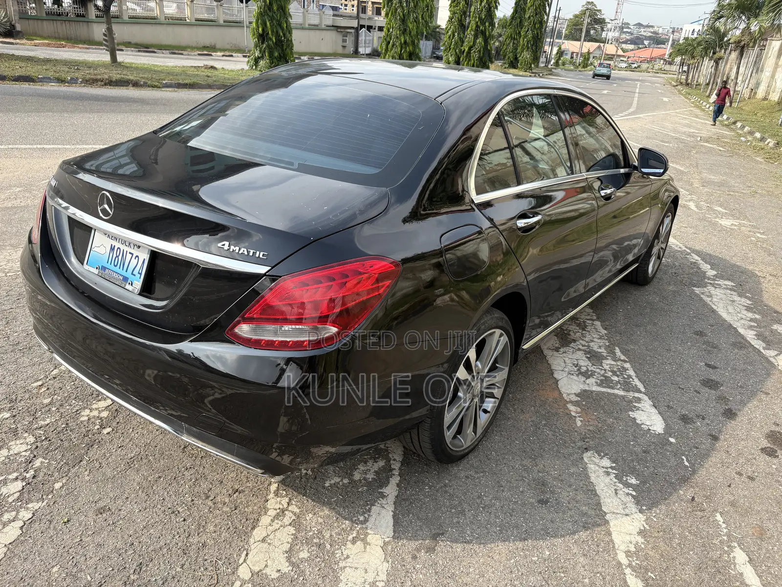 Mercedes-Benz C300 Luxury 4matic Sedan AWD (2.0L 4cyl 7A) 2017 Black