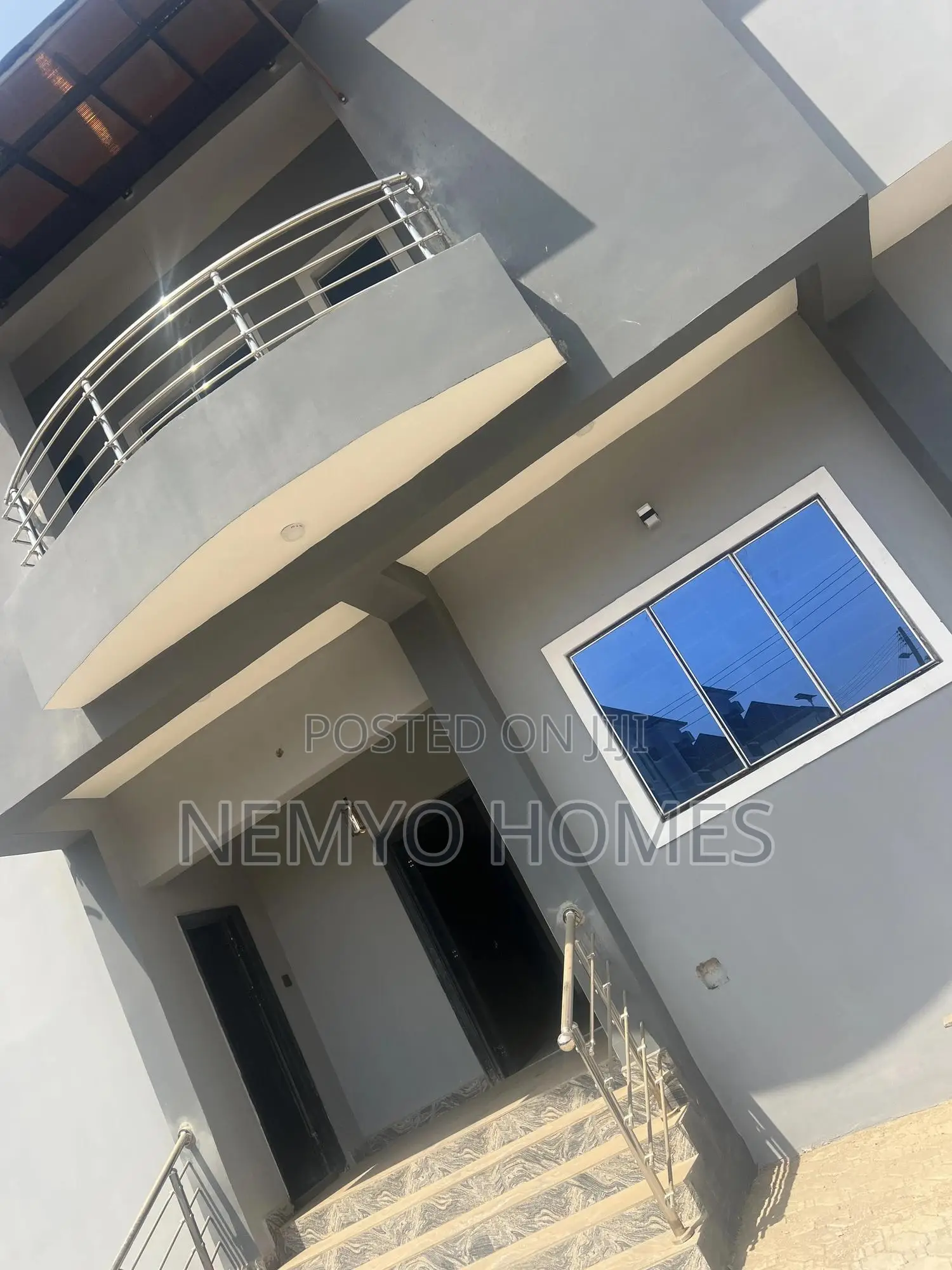 4bdrm Duplex in Galadimawa for sale
