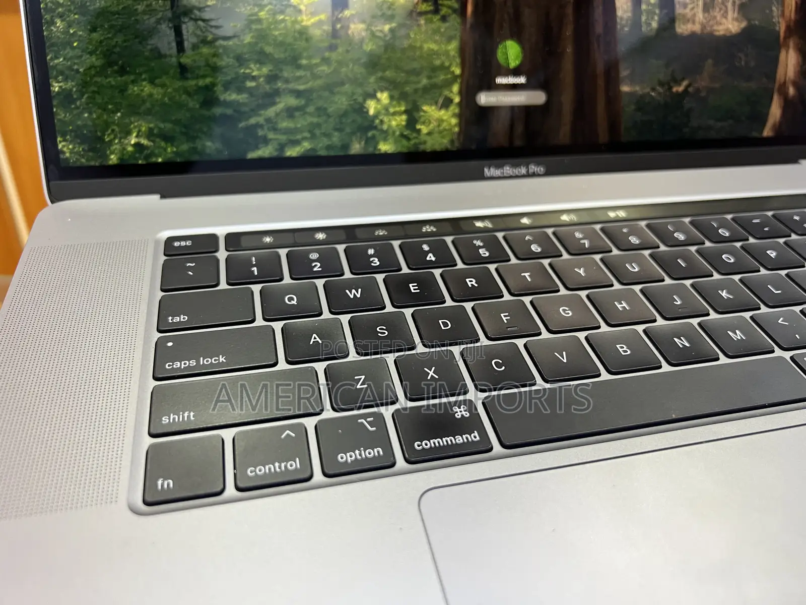 Laptop Apple MacBook Pro 2019 32GB Intel Core i7 SSD 1T