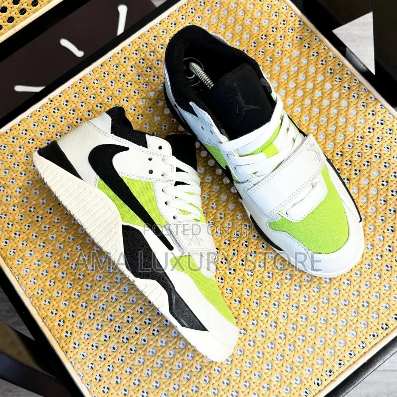 Travis Scott X Jordan Jumpman Jack Luxury Sneakers
