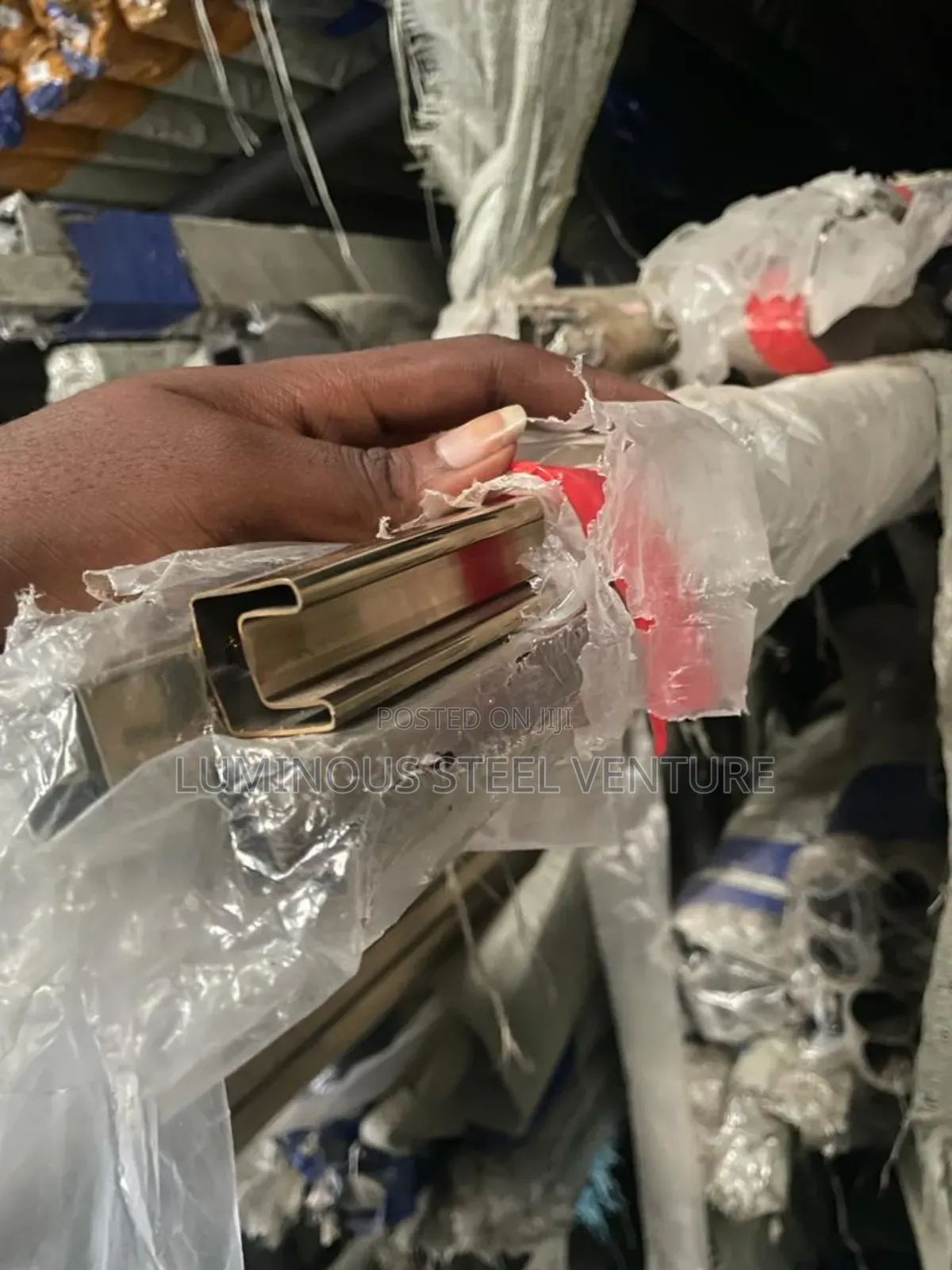 We Deal With Kinds of Stainless Stainless Handrail 304 Grade 