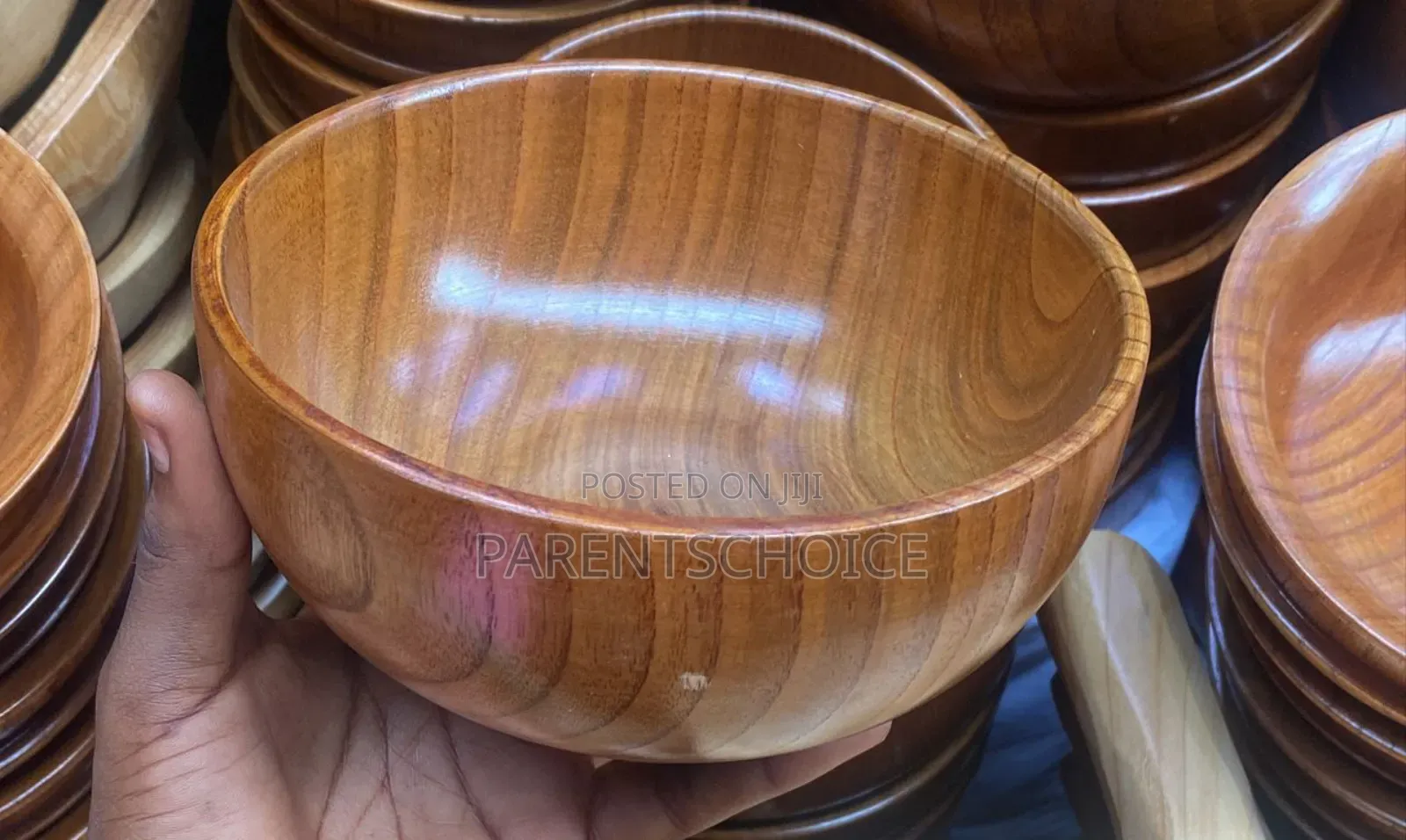 Quality Wooden Bowl- 6 Different Sizes