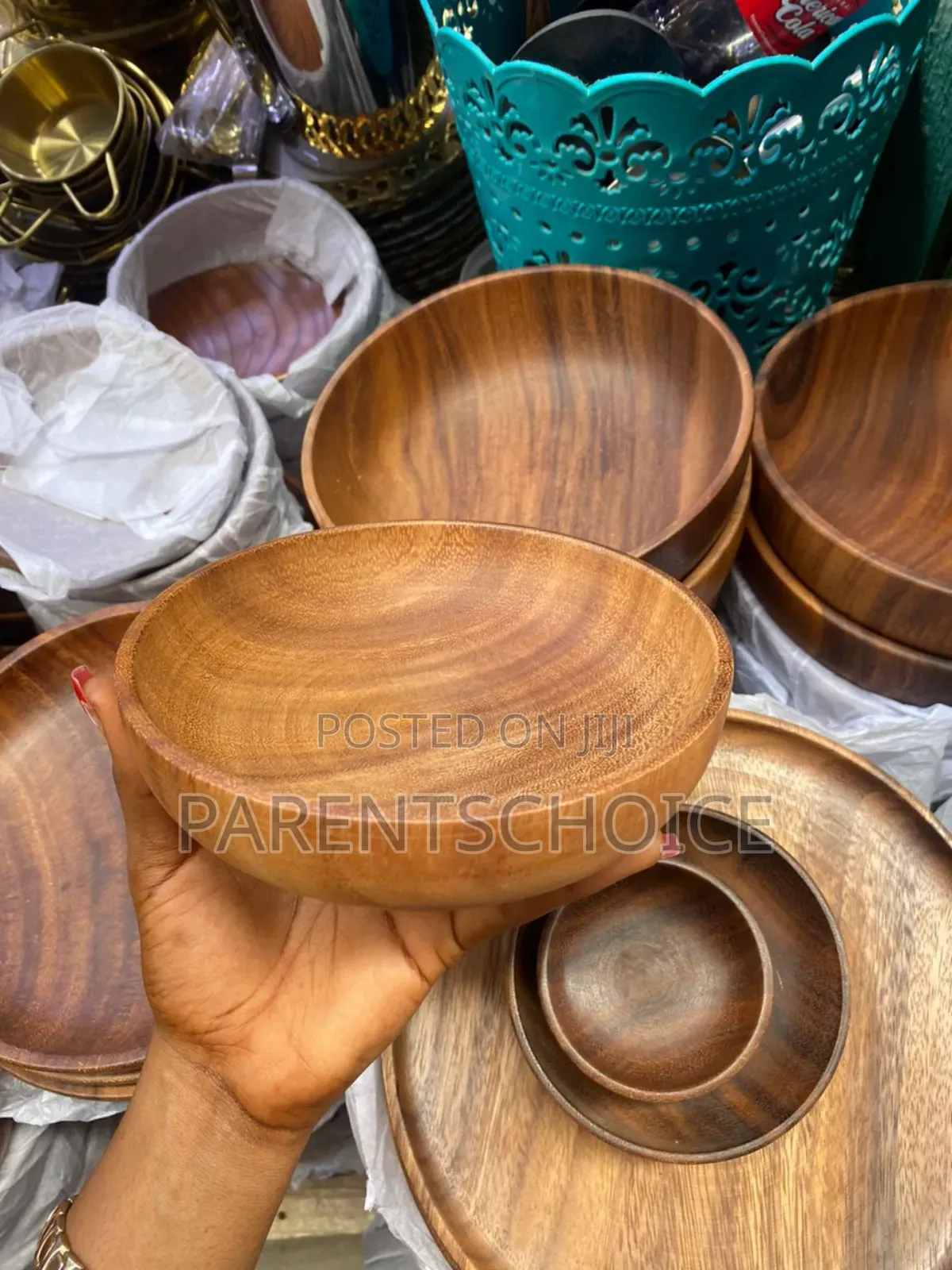 Quality Wooden Bowl- 6 Different Sizes