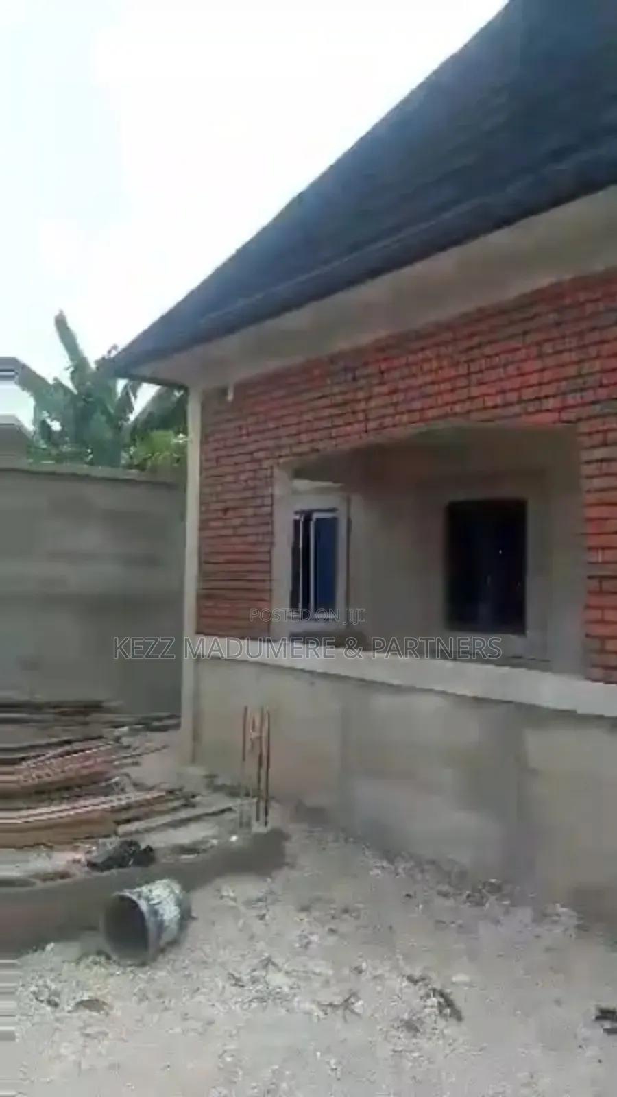 3bdrm Bungalow in Sars Road Port, Obio-Akpor for sale