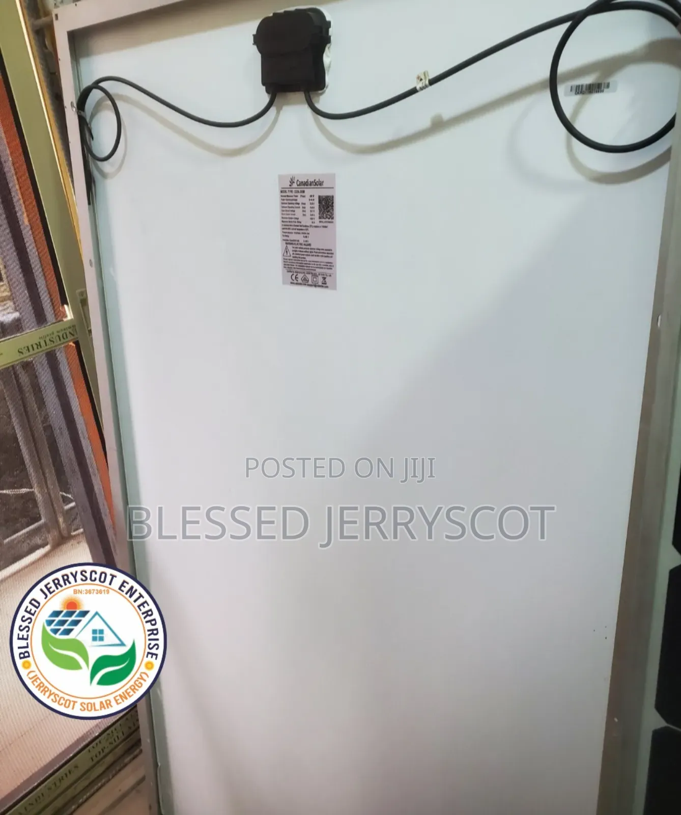 300watts Monocrystalline (72cells) Solar Panel Available In Stock.