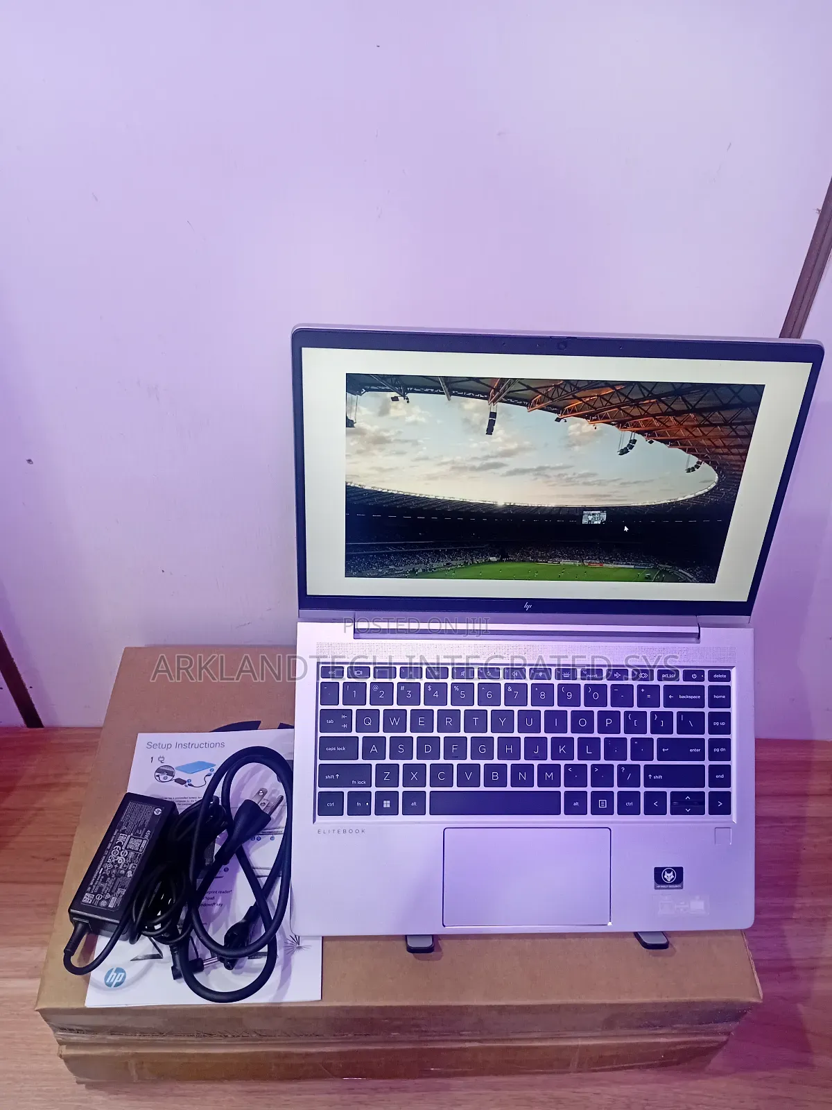 New Laptop HP ProBook 640 G3 16GB AMD Ryzen 5 SSD 256GB