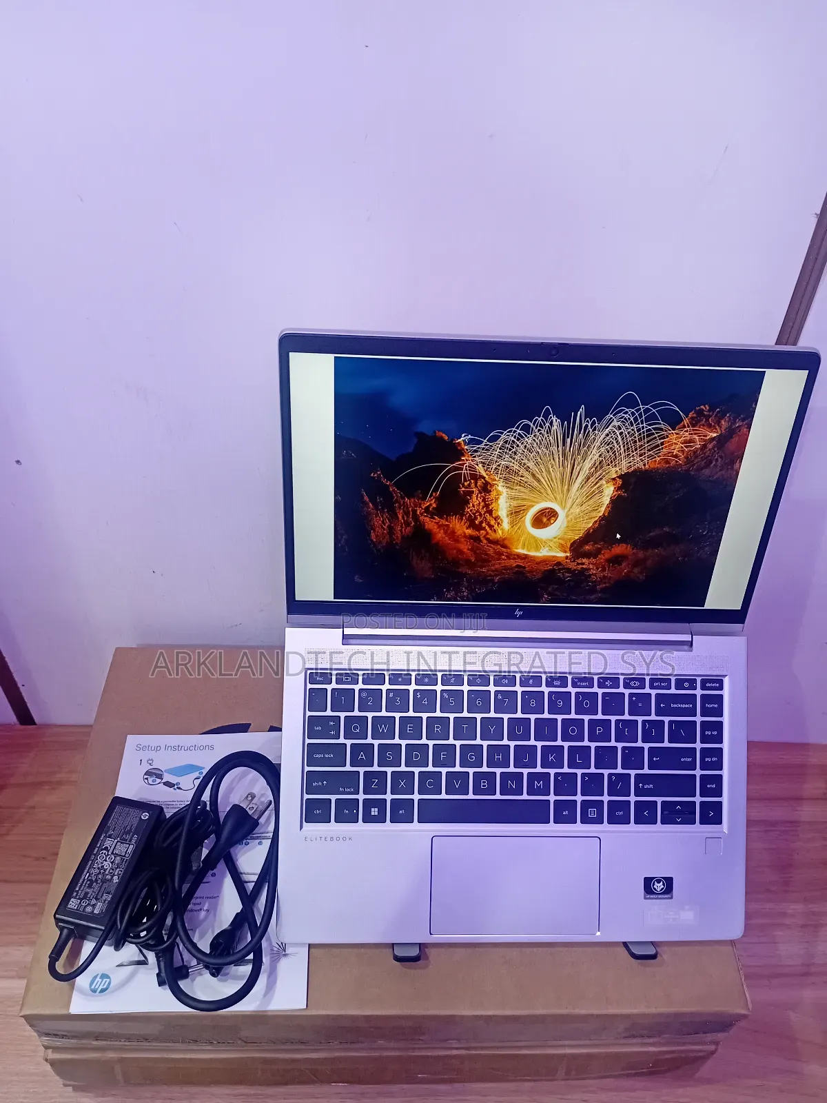 New Laptop HP ProBook 640 G3 16GB AMD Ryzen 5 SSD 256GB