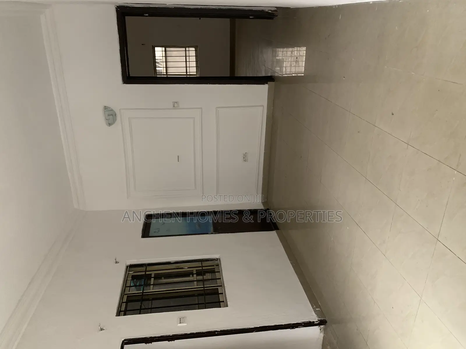 1bdrm Apartment in In A Mini Estate, Lekki for rent