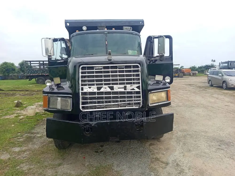 Mack Truck