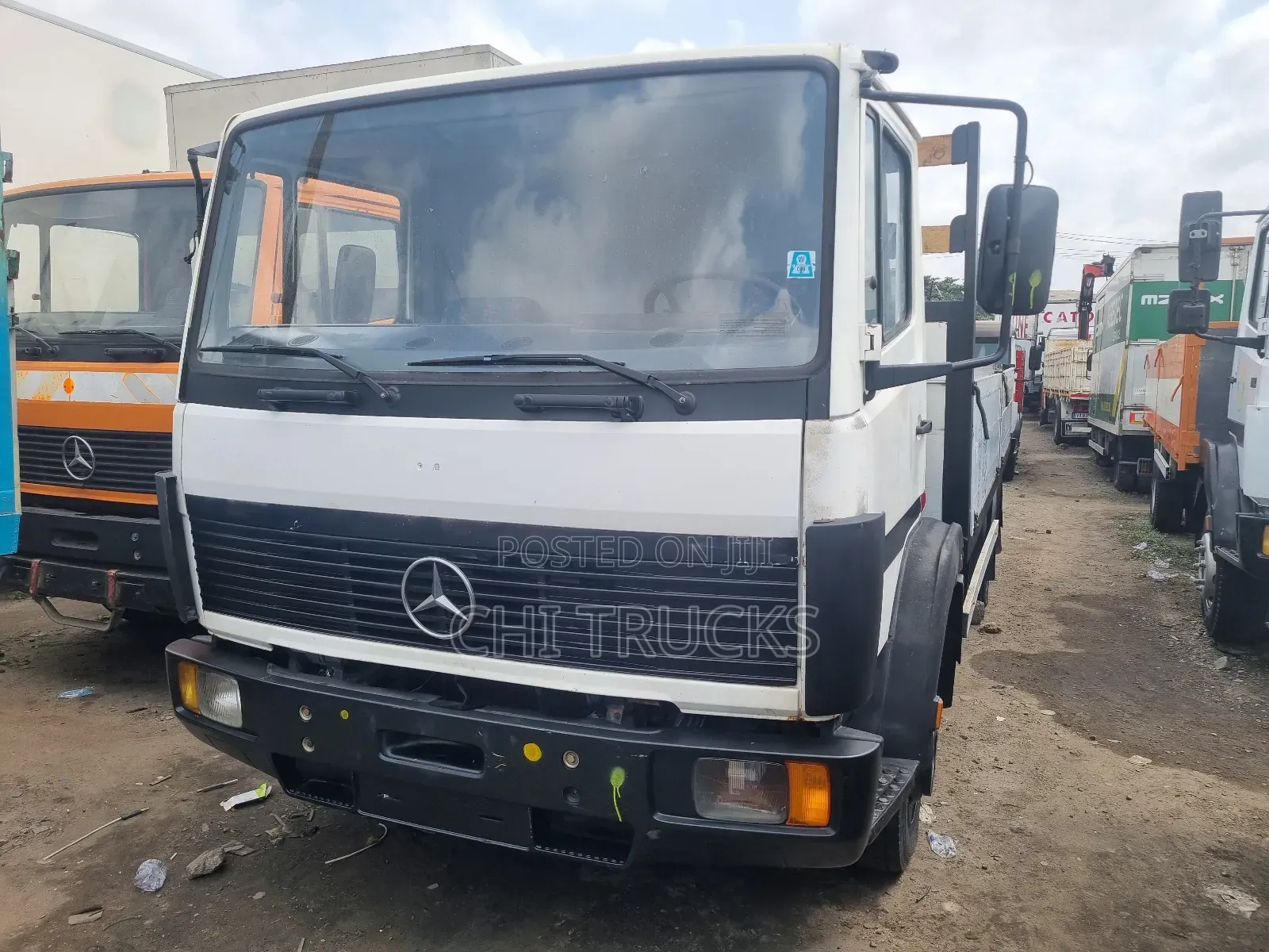 Mercedes 814 Truck