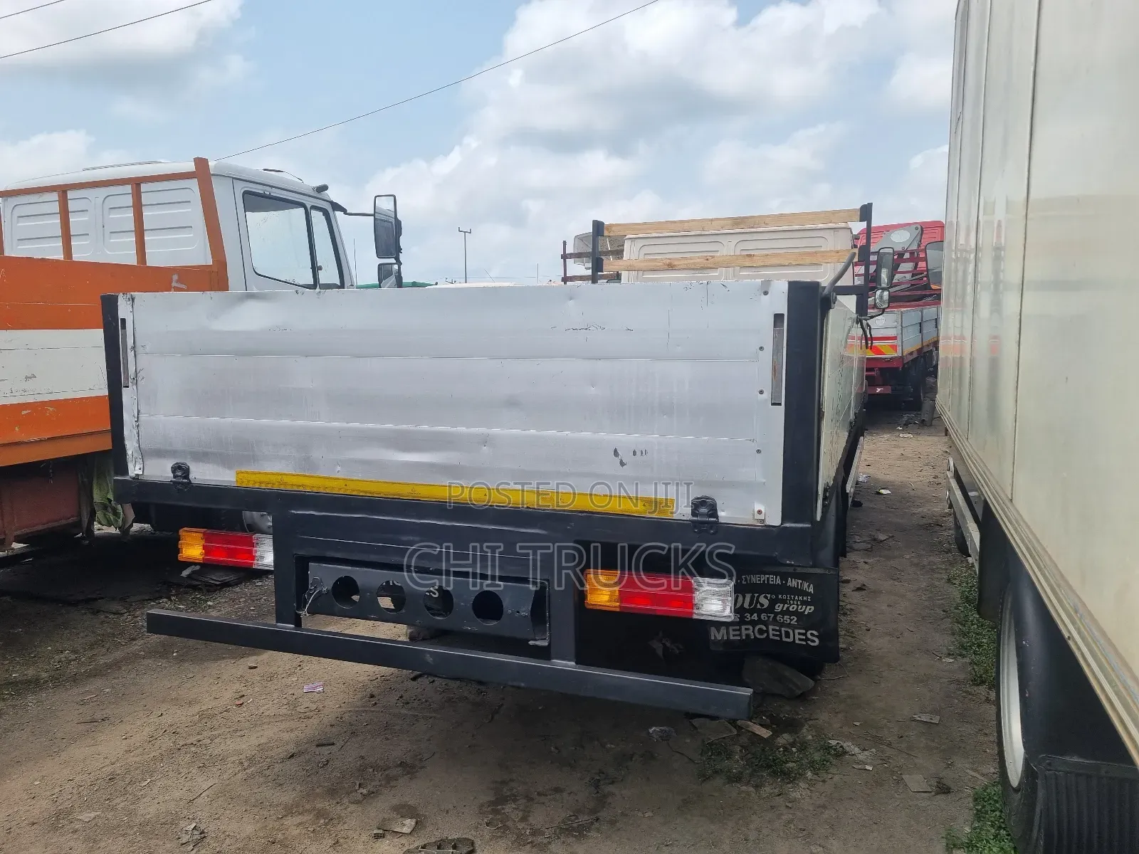 Mercedes 814 Truck
