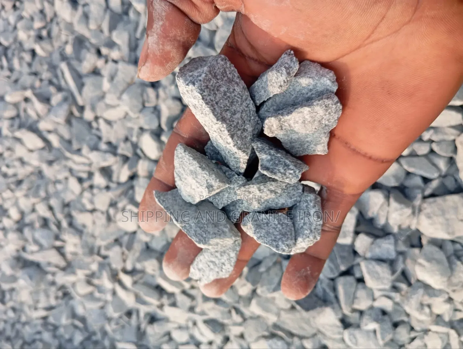 Diamond Granite and Chipping