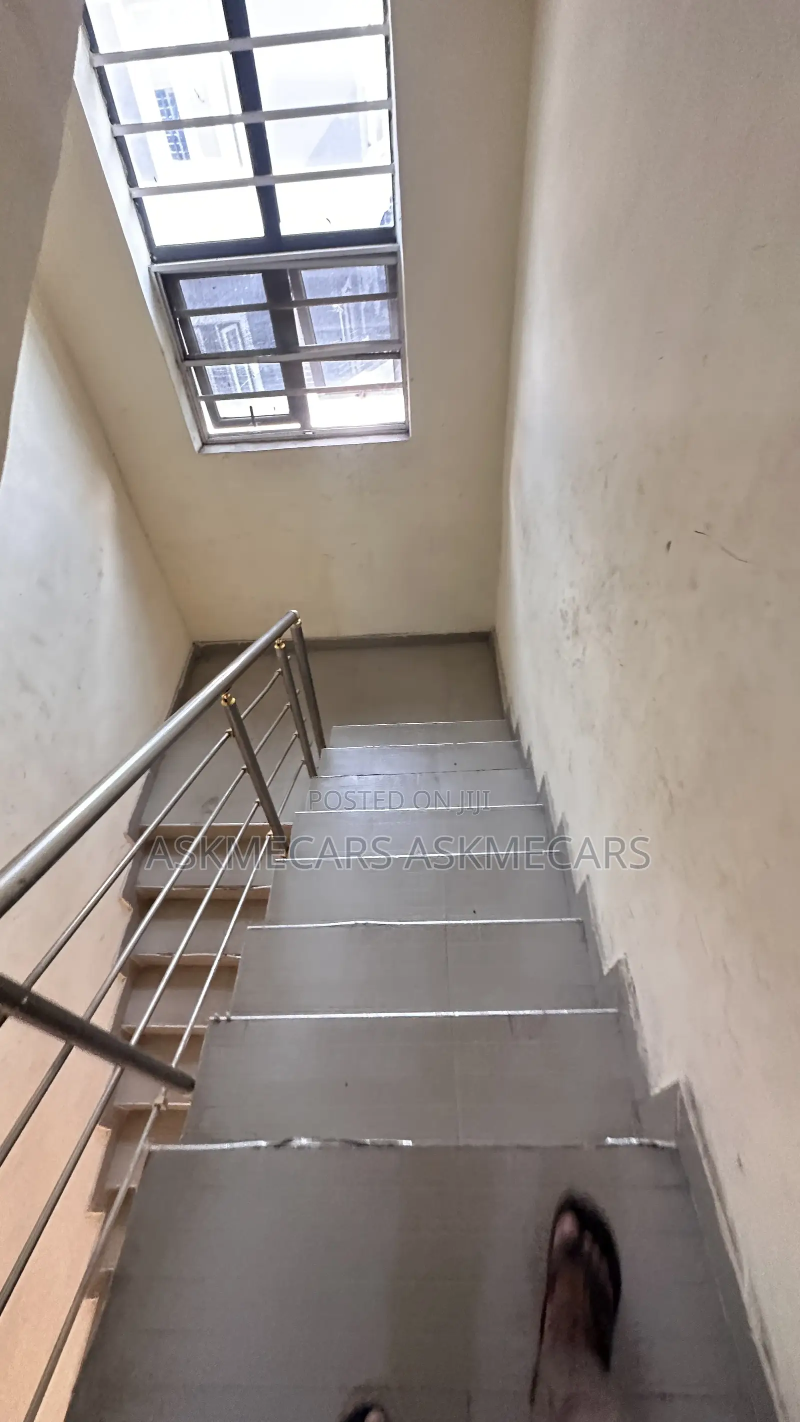 2bdrm Room & Parlour in Ikota School for rent