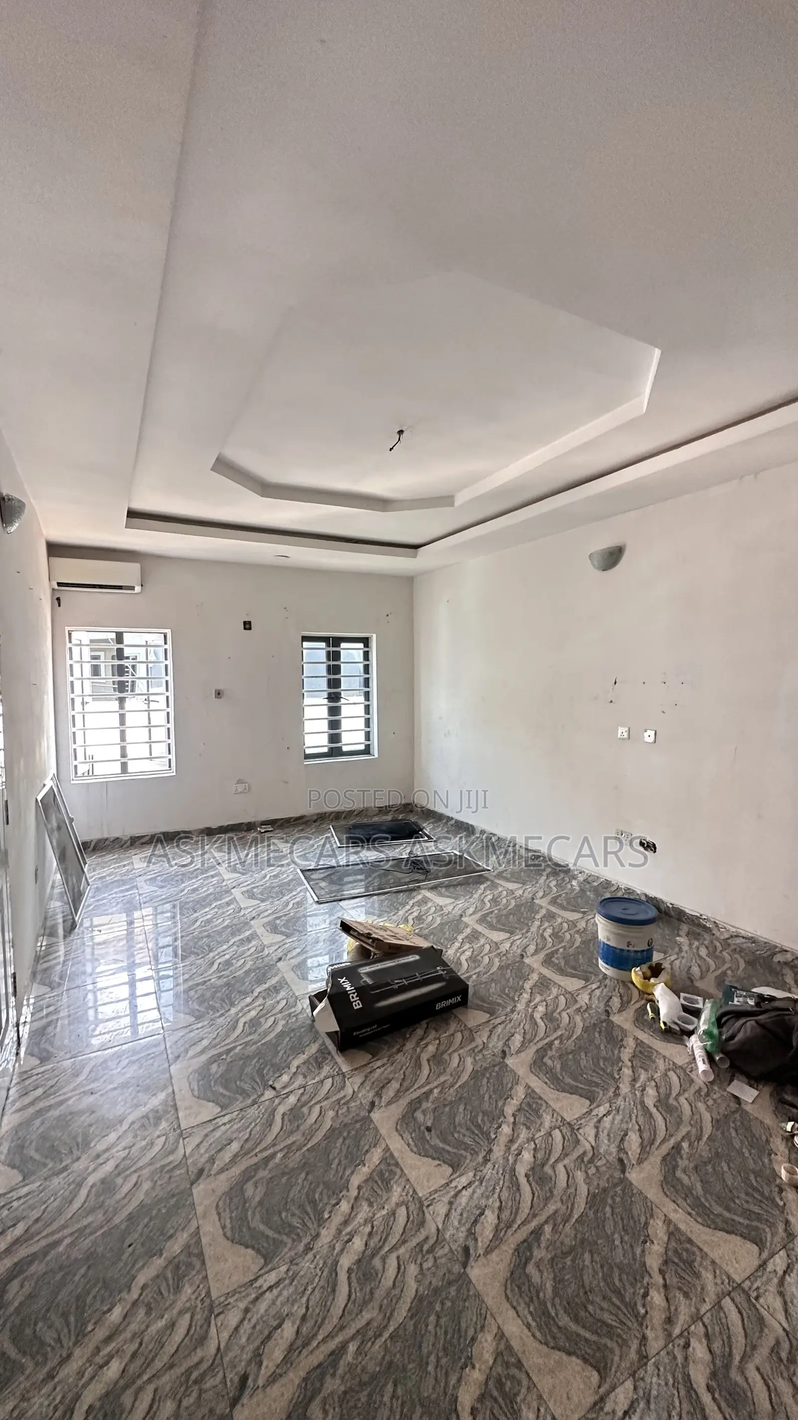 2bdrm Room & Parlour in Ikota School for rent