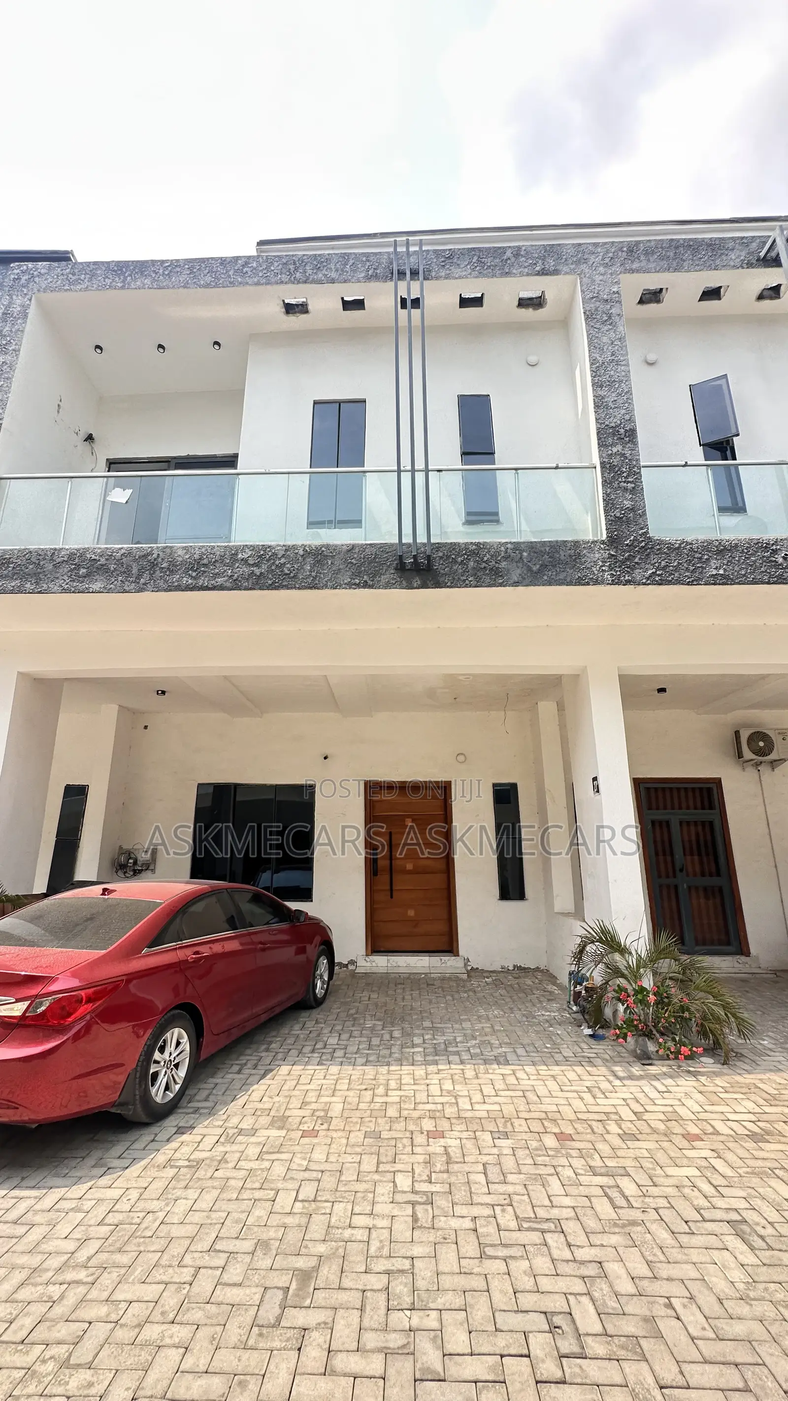 4bdrm Duplex in Harris Drive, VGC / Ajah for rent