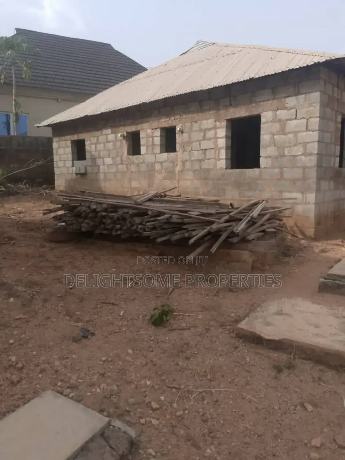 3bdrm Block of Flats in Powerline, Ologuneru for sale