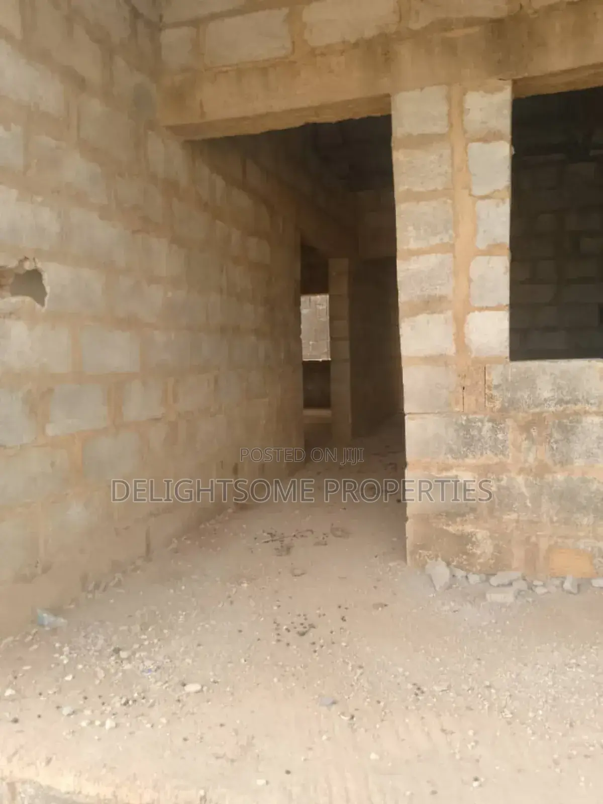 3bdrm Block of Flats in Powerline, Ologuneru for sale