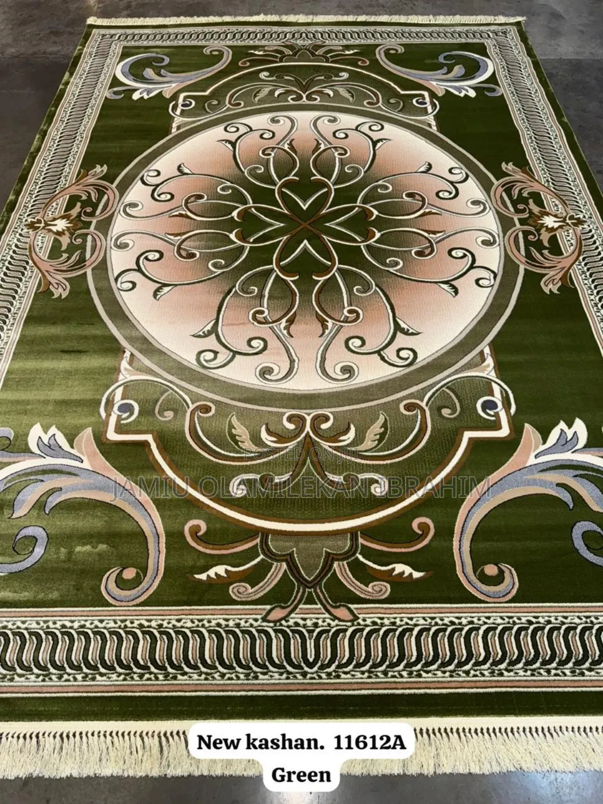 New Kashan Center Rug
