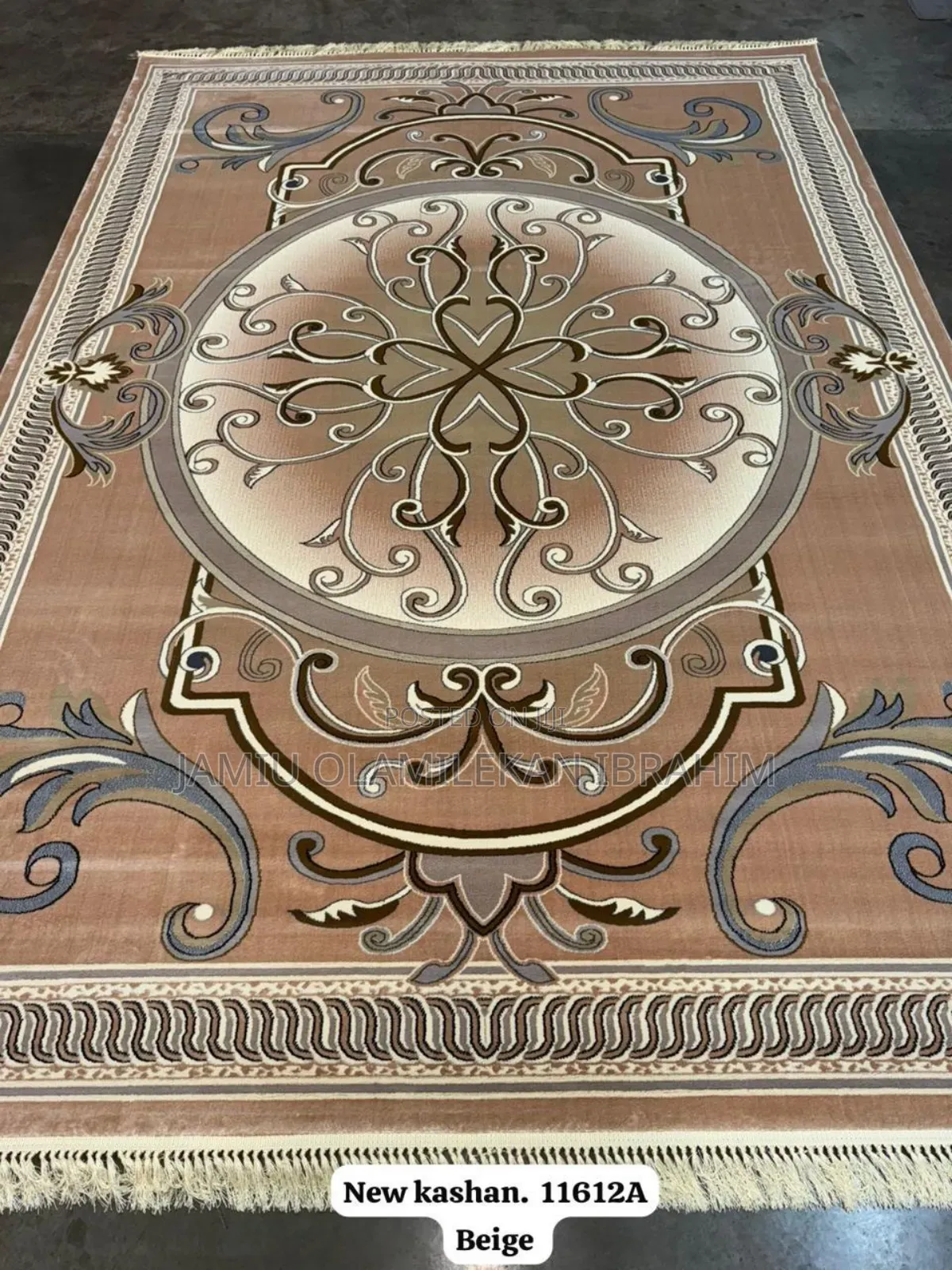 New Kashan Center Rug