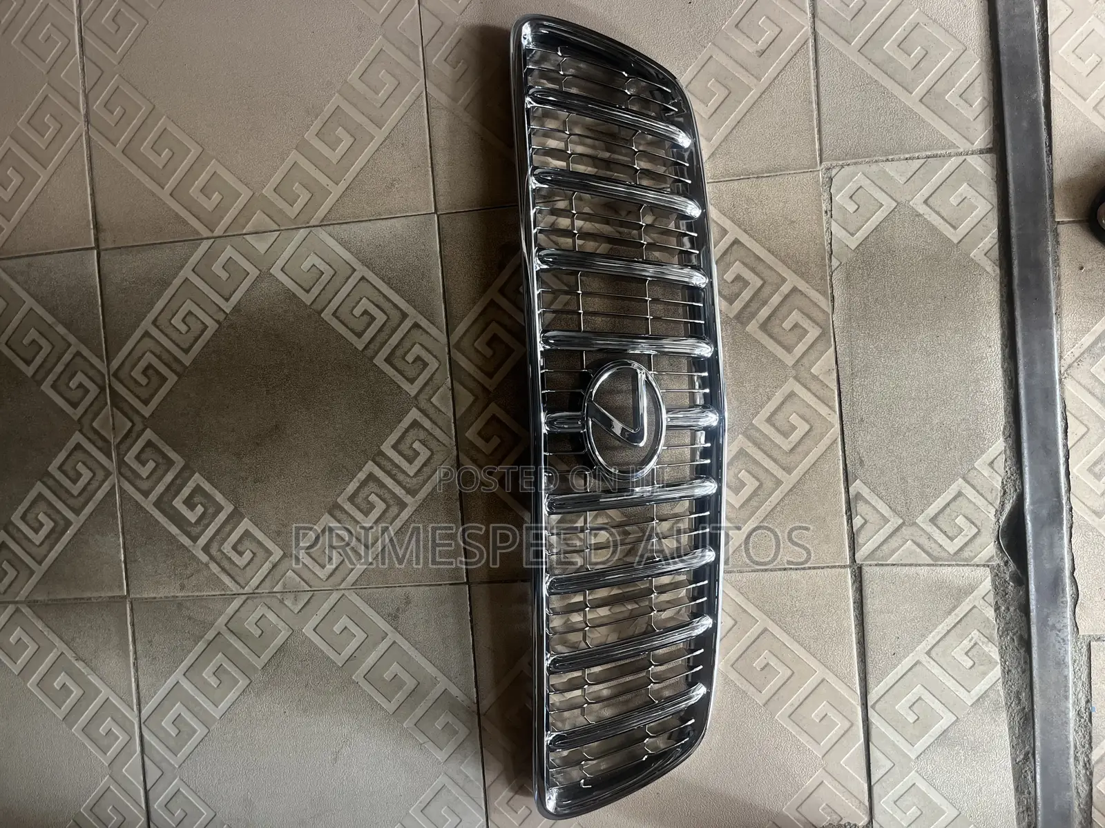 Front Grill for Rx300