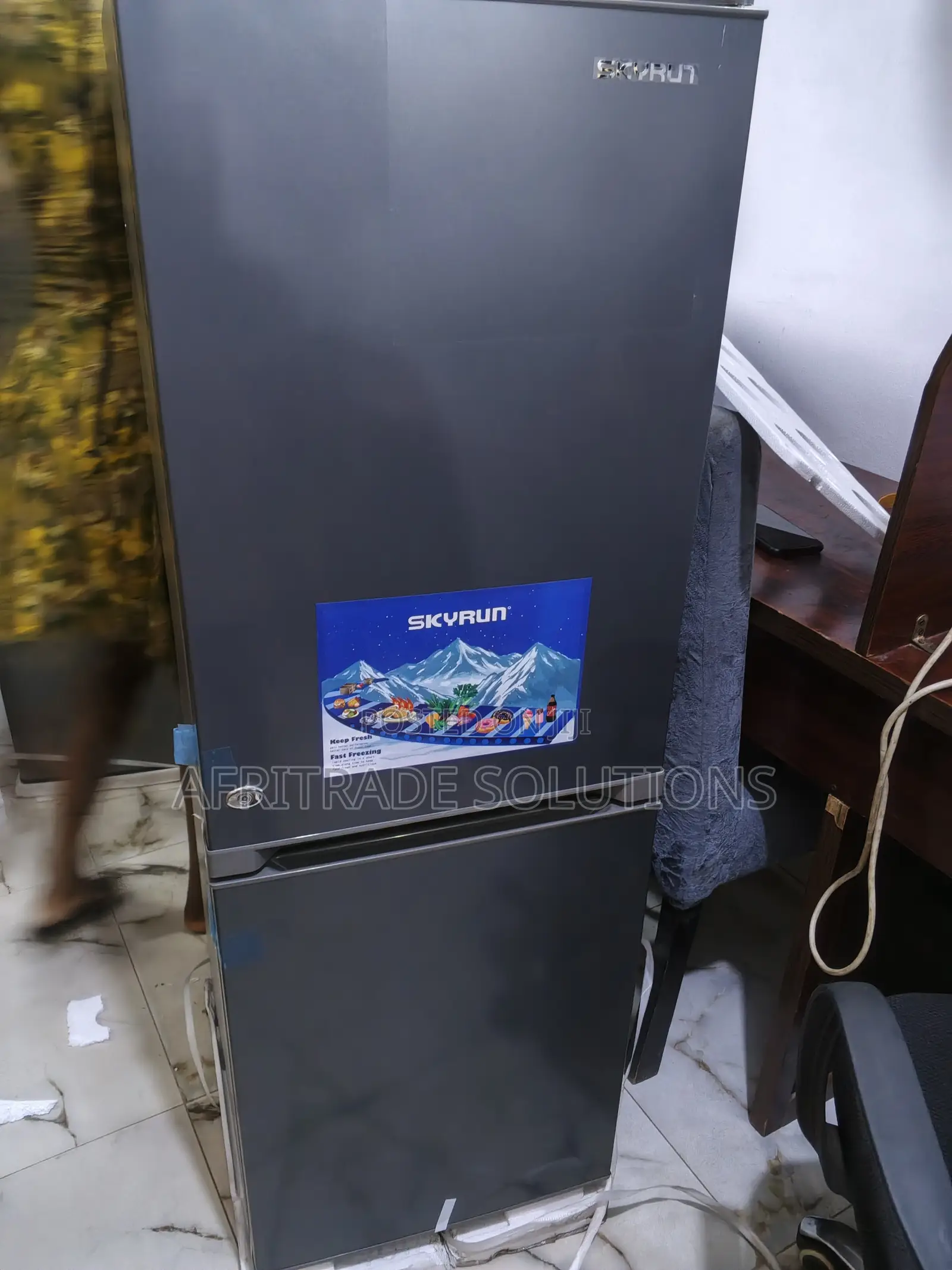 Skyrun Bcd 170l Family-friendly Refrigerator
