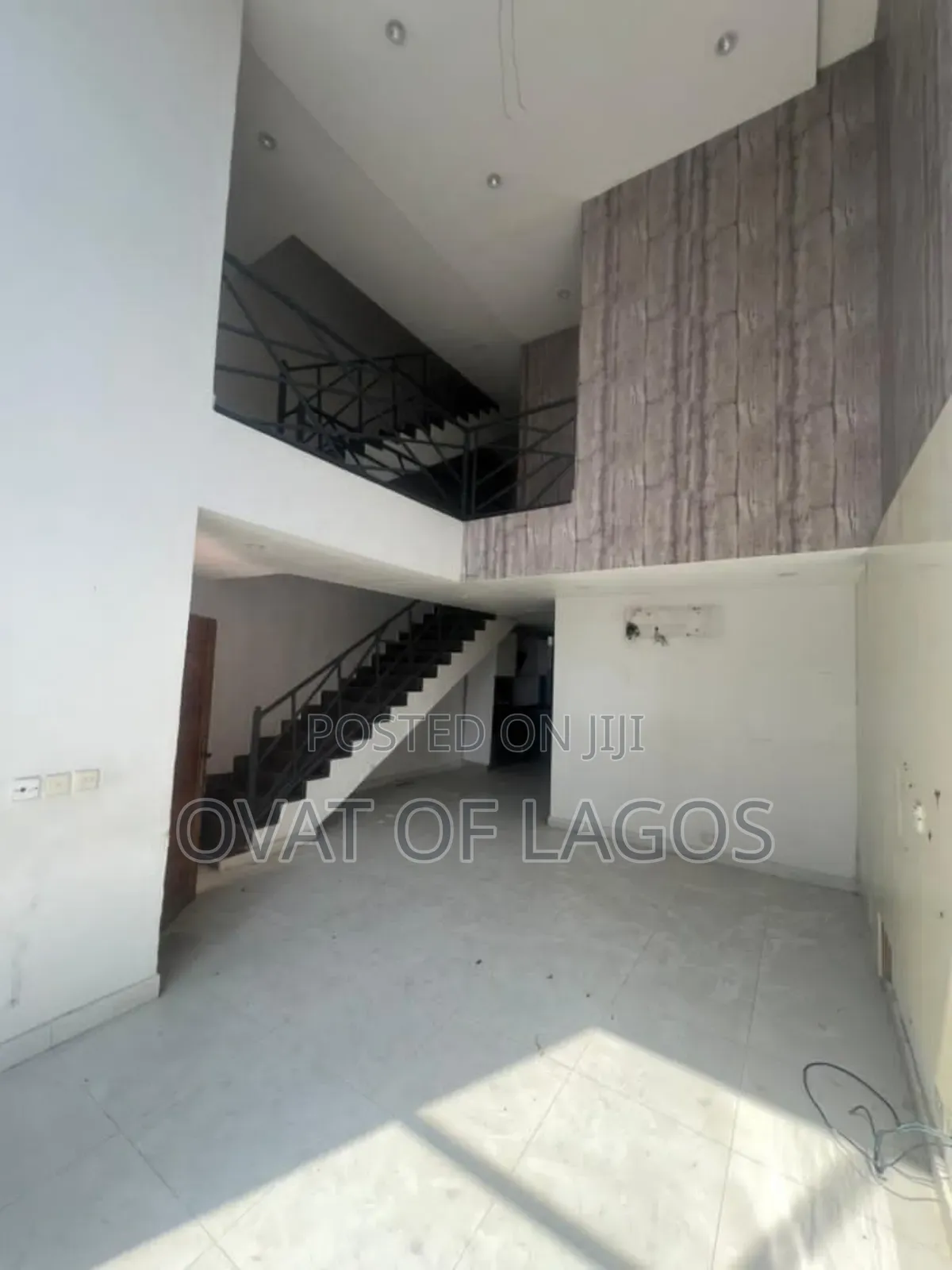 2bdrm Duplex in Lekki Phase 1 for rent