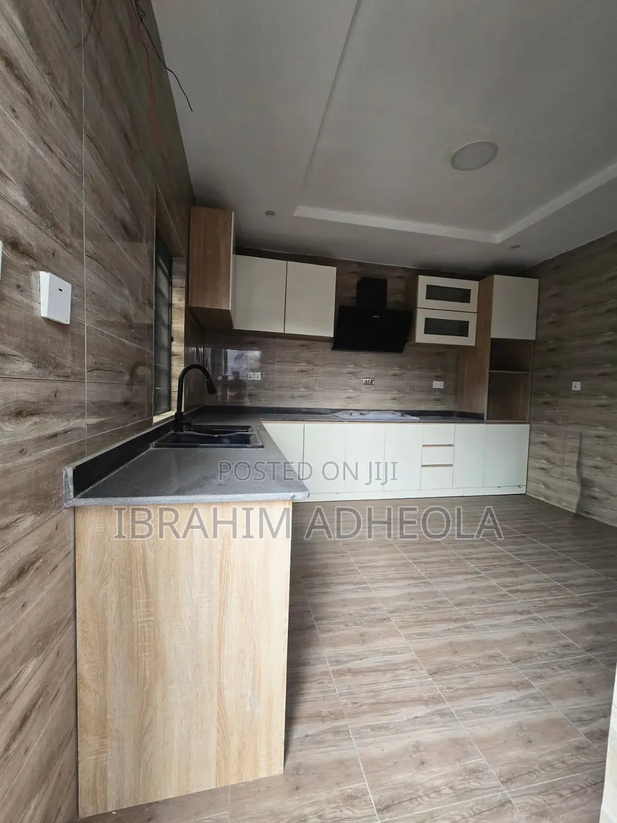 4bdrm Townhouse/Terrace in Anthony for sale