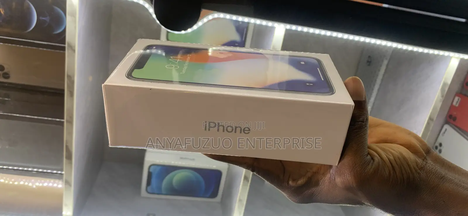 New Apple iPhone X 256 GB Silver