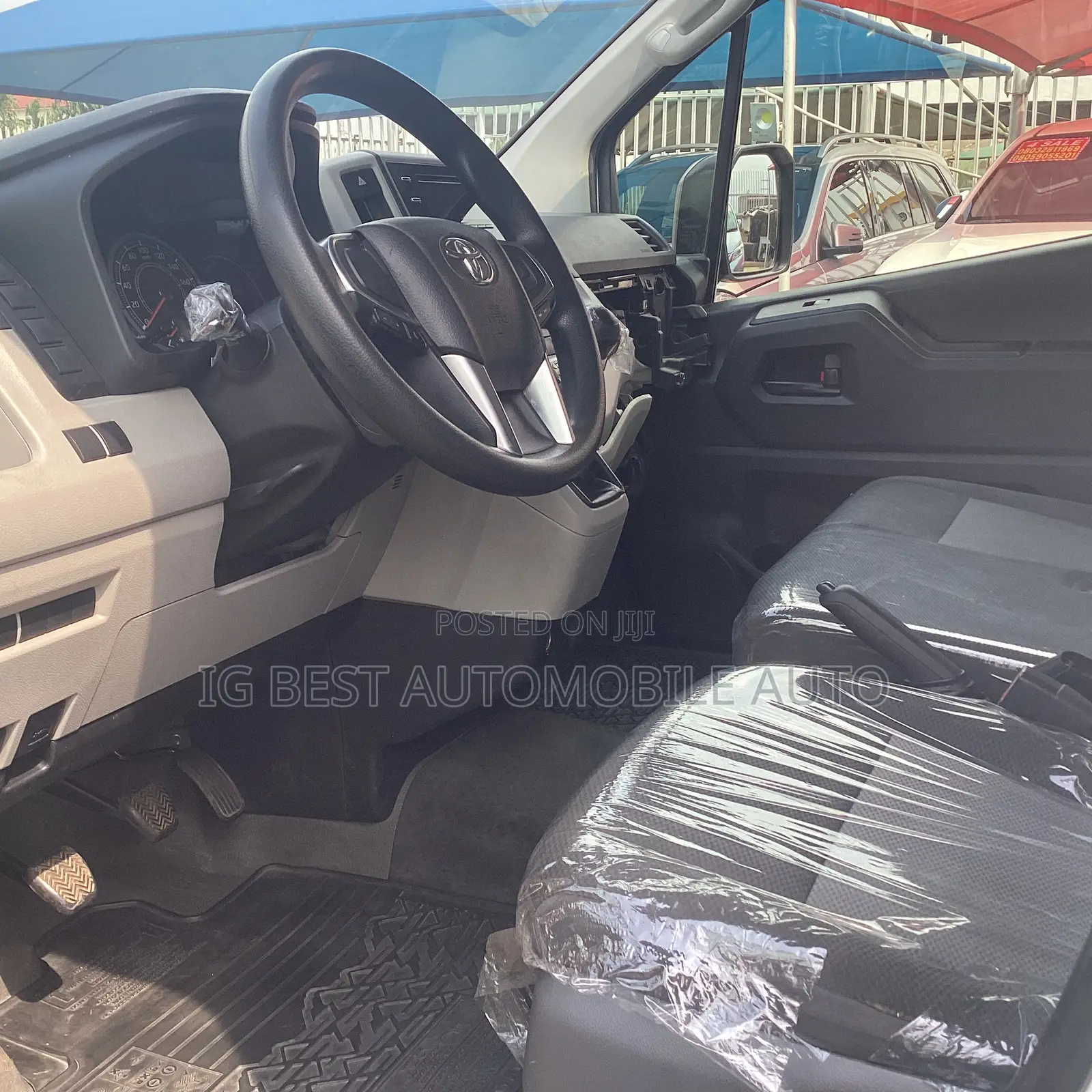 Toyota HiAce 2020 White